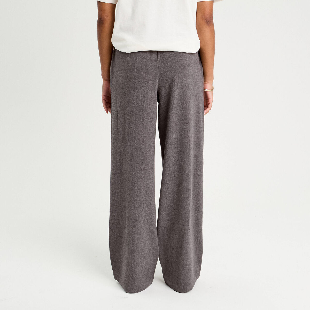 Pantalon large gris foncé femme