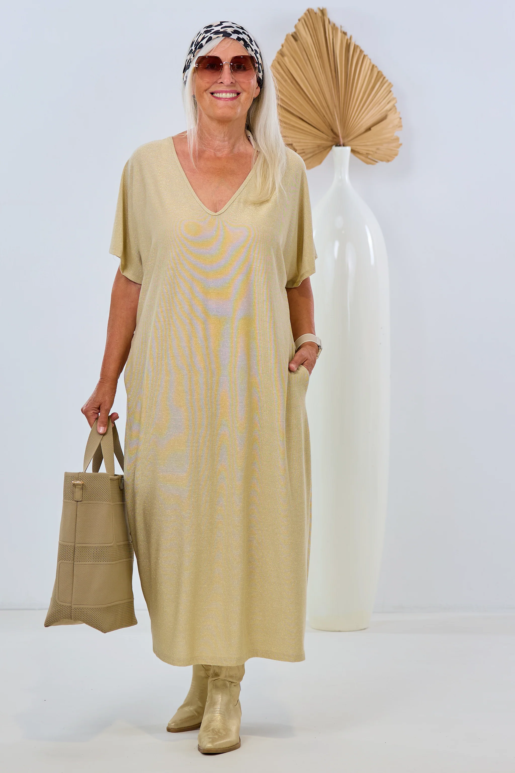 gerade geschnittenes Kleid, gold