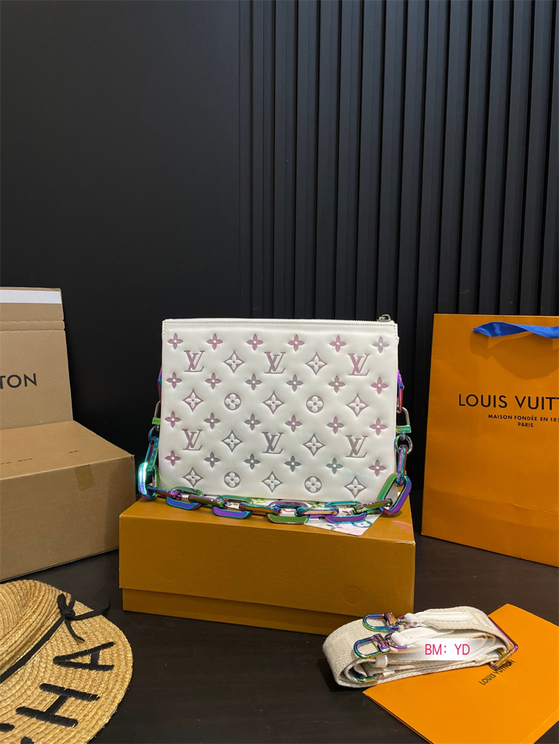 ルイ ヴィトン ショルダーバッグ ヴィトン Vuitton レア クッサン PM ブランドコピー ハイ ブランド バッグ レディース ルイ ヴィトン トート バッグ メンズ ショルダー バッグ ブランド 安い 佐川送料無料 安全サイト