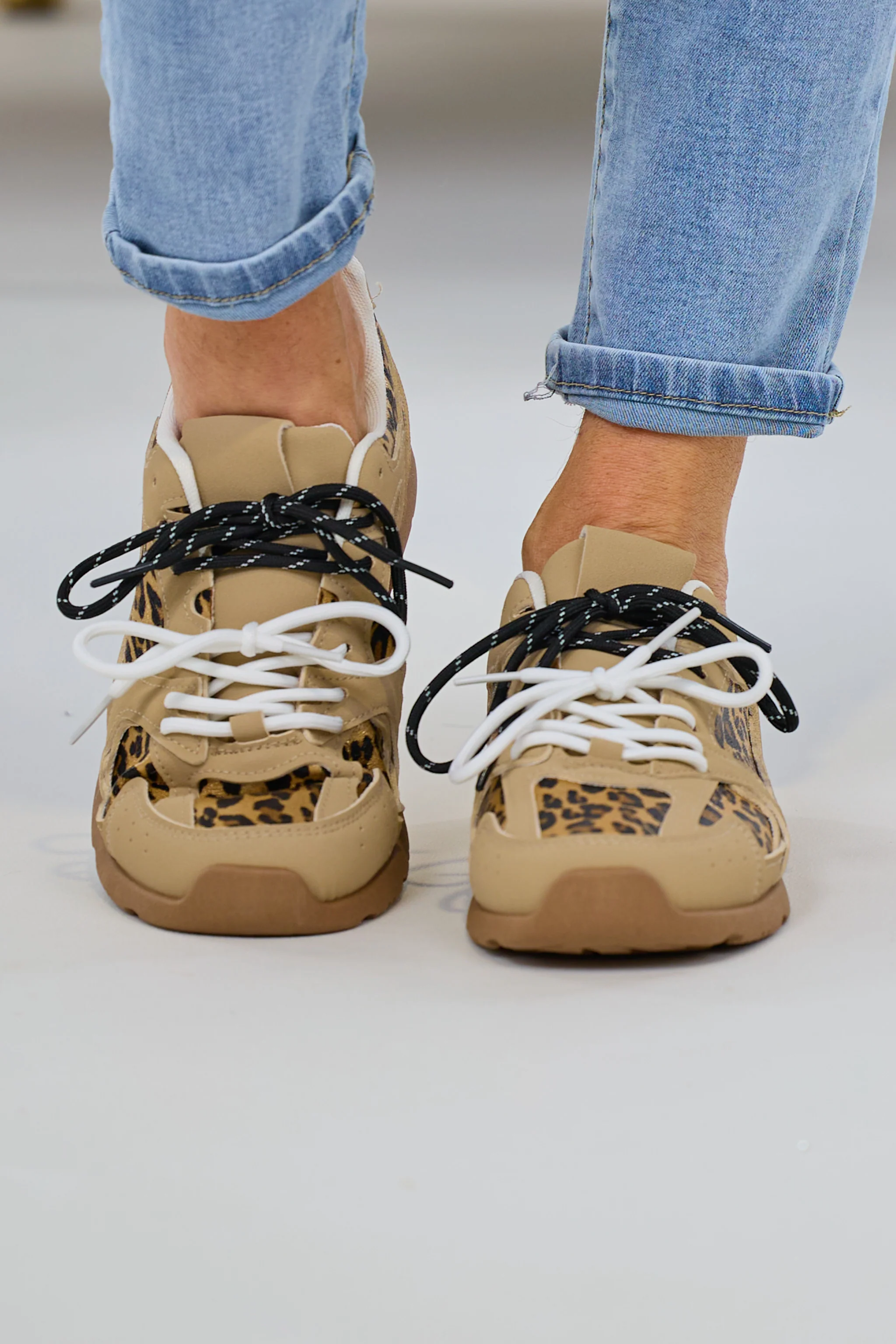 Sneaker mit doppelter Schnürung, taupe-leo