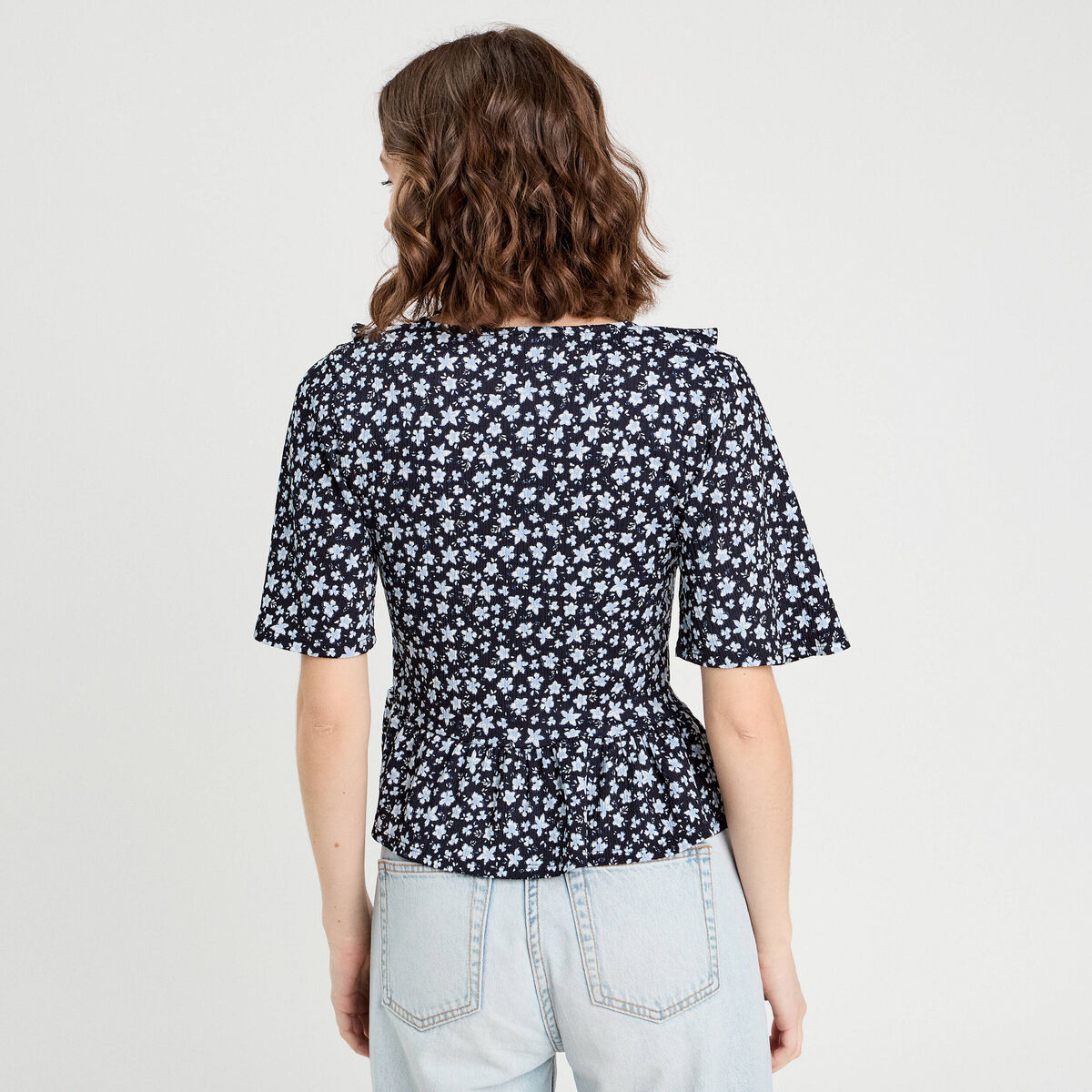 Blouse noeud et volants noir femme