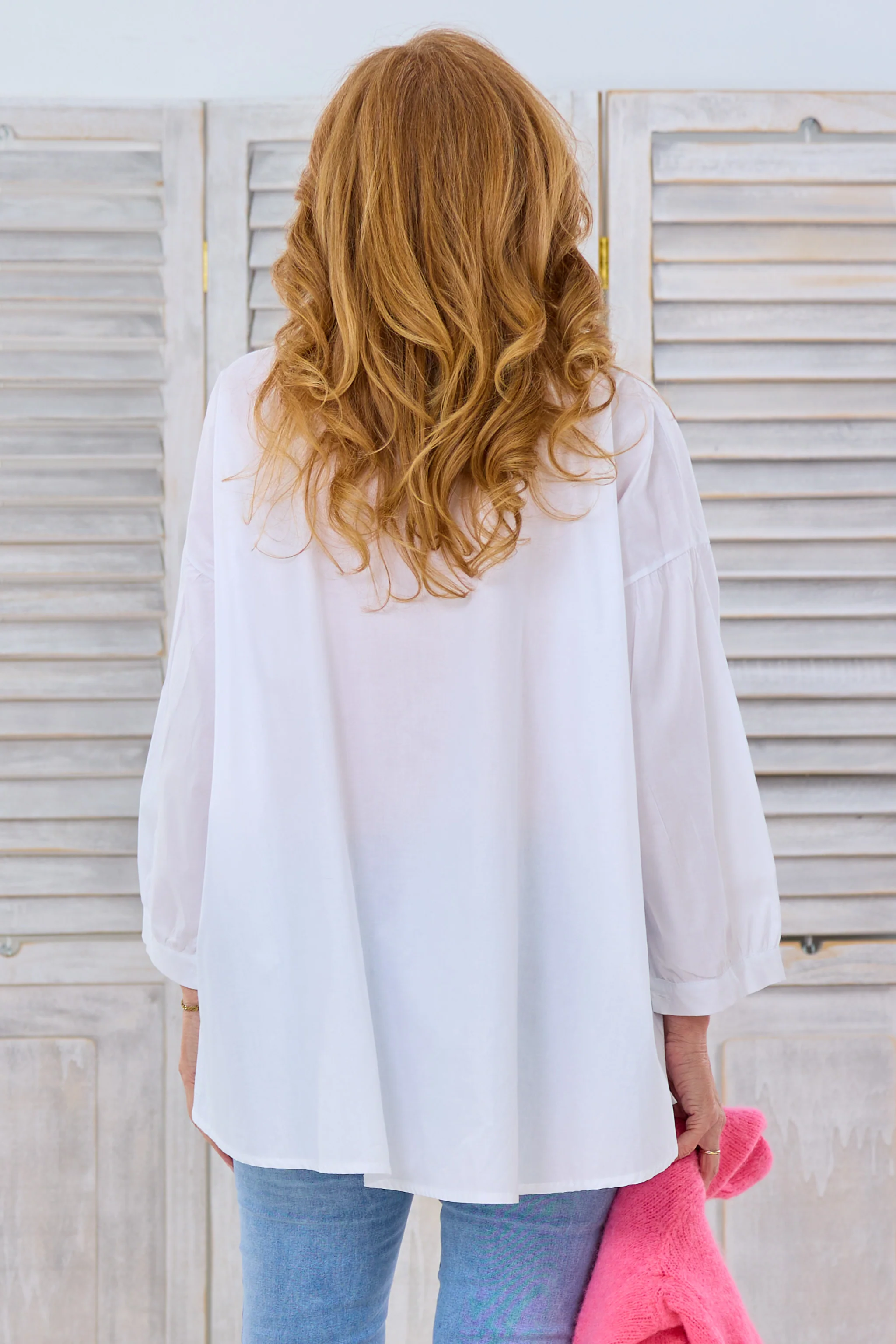 Oversized-Bluse mit Schleifen-Flock, weiß-rosa