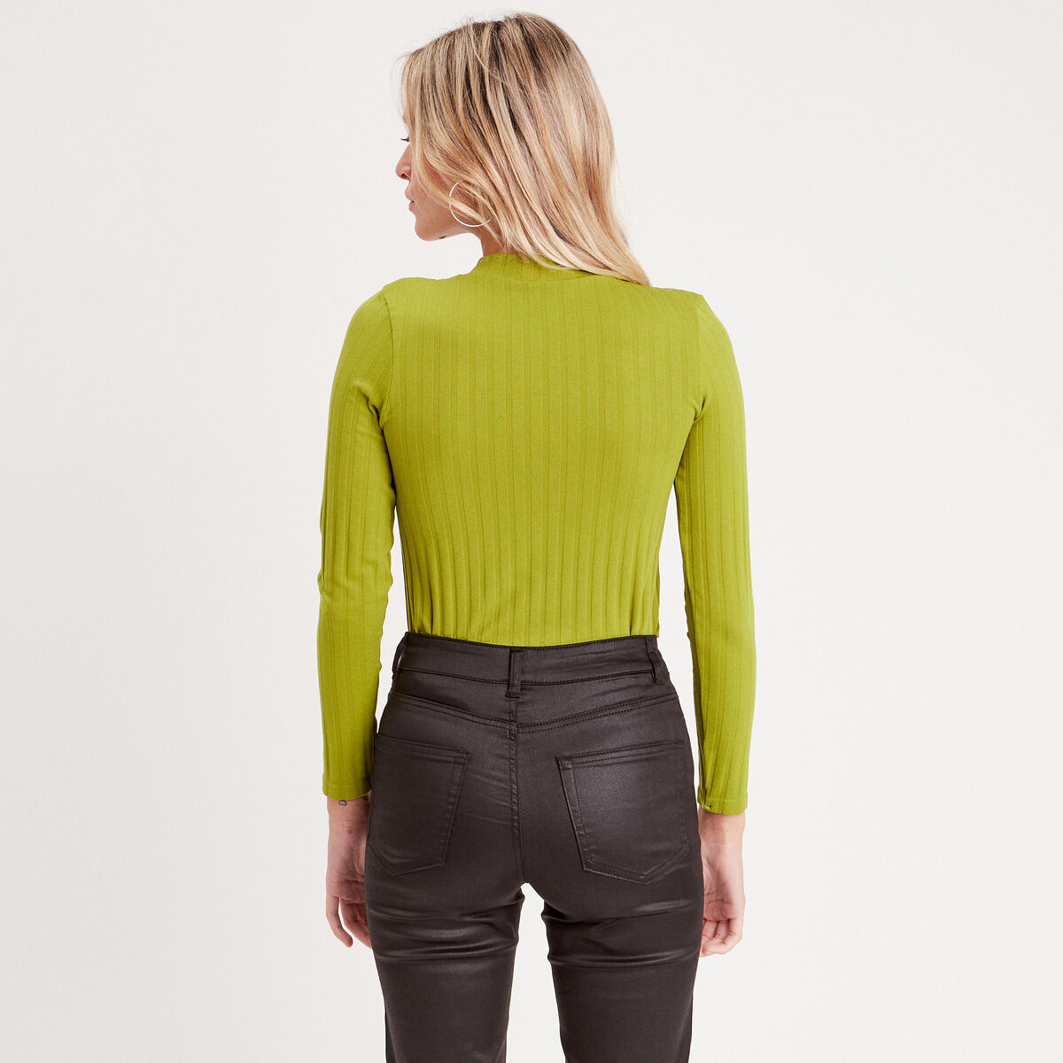 T-shirt côtelé avec ouverture vert anis femme