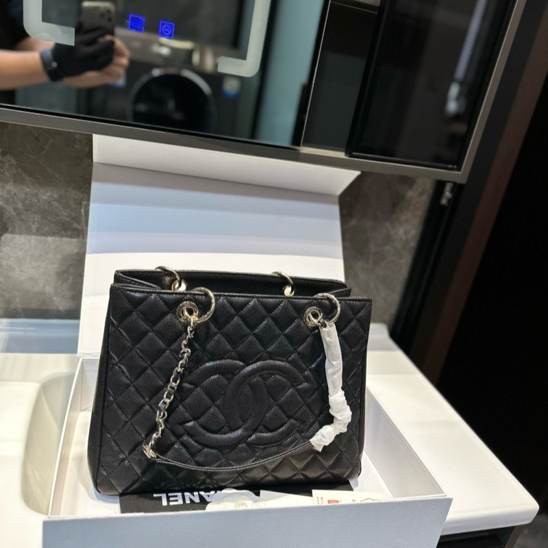 シャネル トート バッグ gst chanel バッグ トート バッグ レディース ブランド 女性 バッグ 人気 40代 ハイブランド 流行り廃り のないブランドバッグ