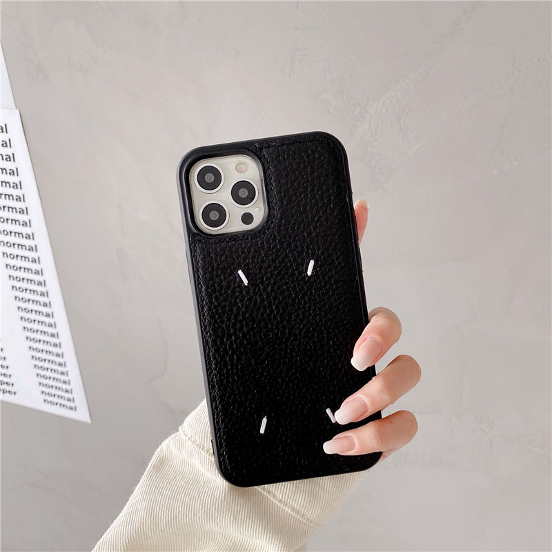 マルジェラ iphone17/16pro ケース 15/14pro 黒 海外 セレブ 愛用 iphone13/11pro max ケース margiela ステッチ アイフォン12/11 カバー シンプル iphone レザー ケース お揃い