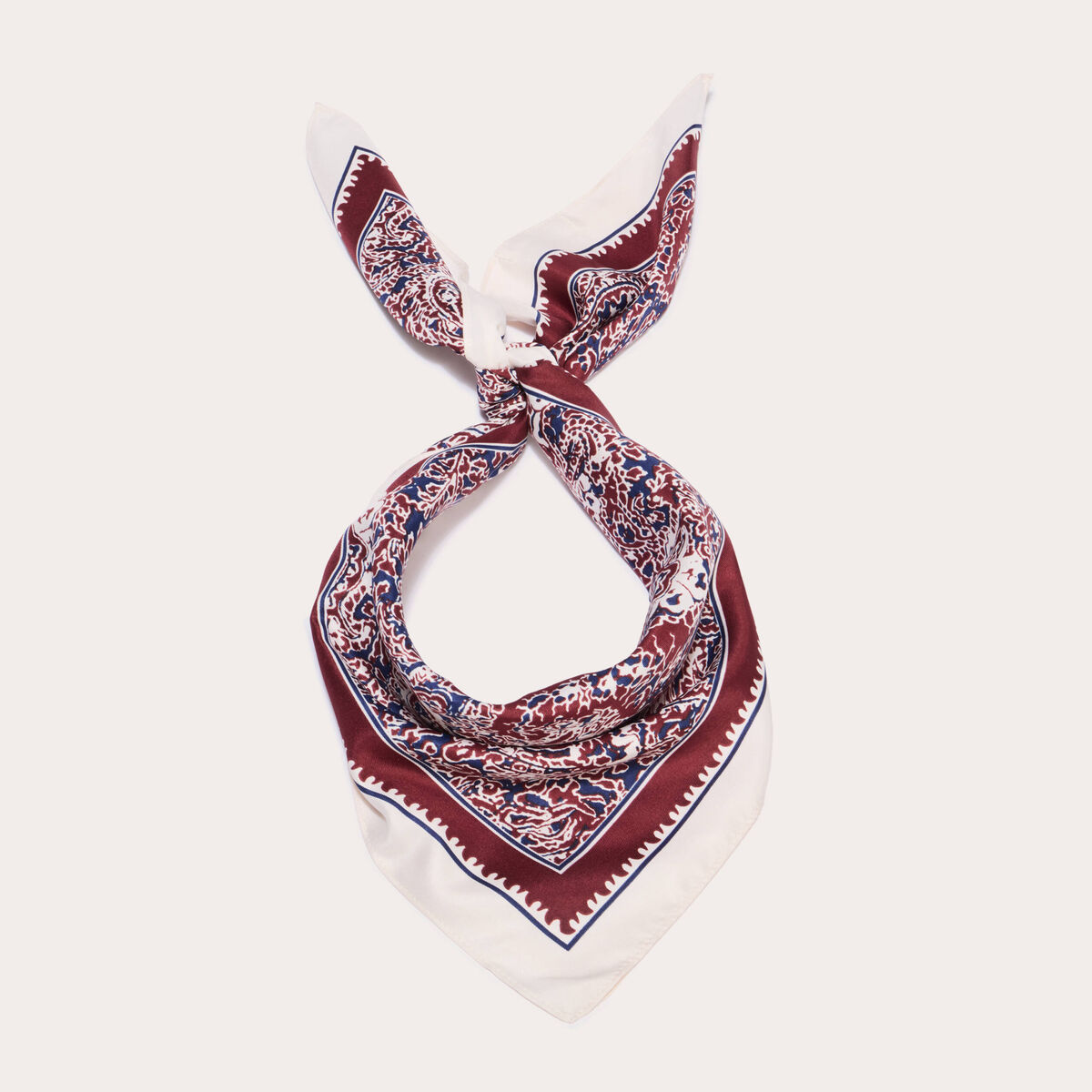 Foulard satiné soyeux bordeaux femme