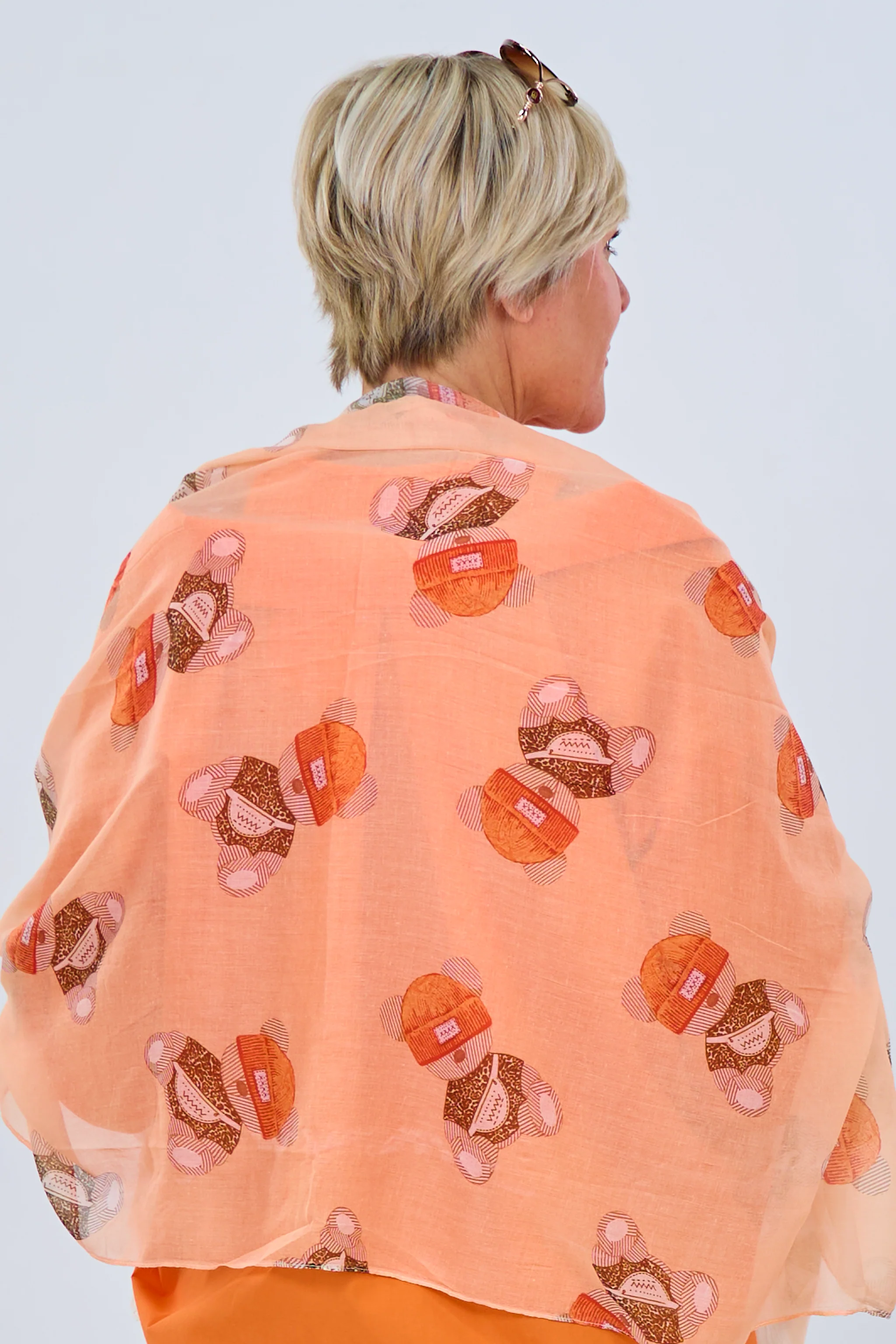 Feines Tuch mit Bärchen, apricot