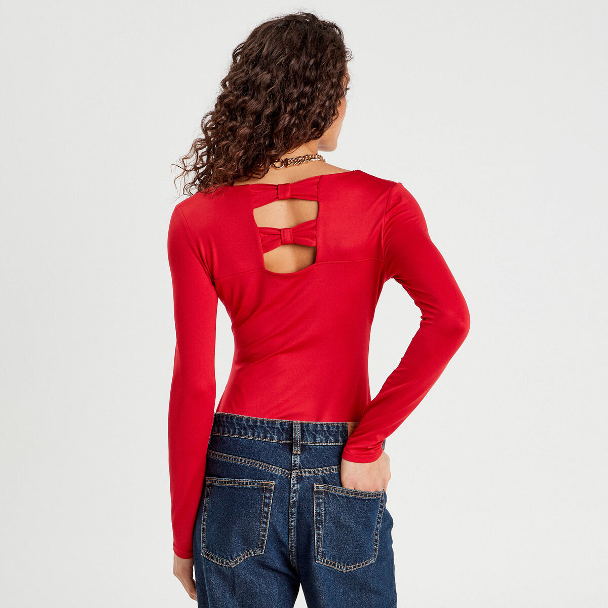 Body détails noeuds rouge femme