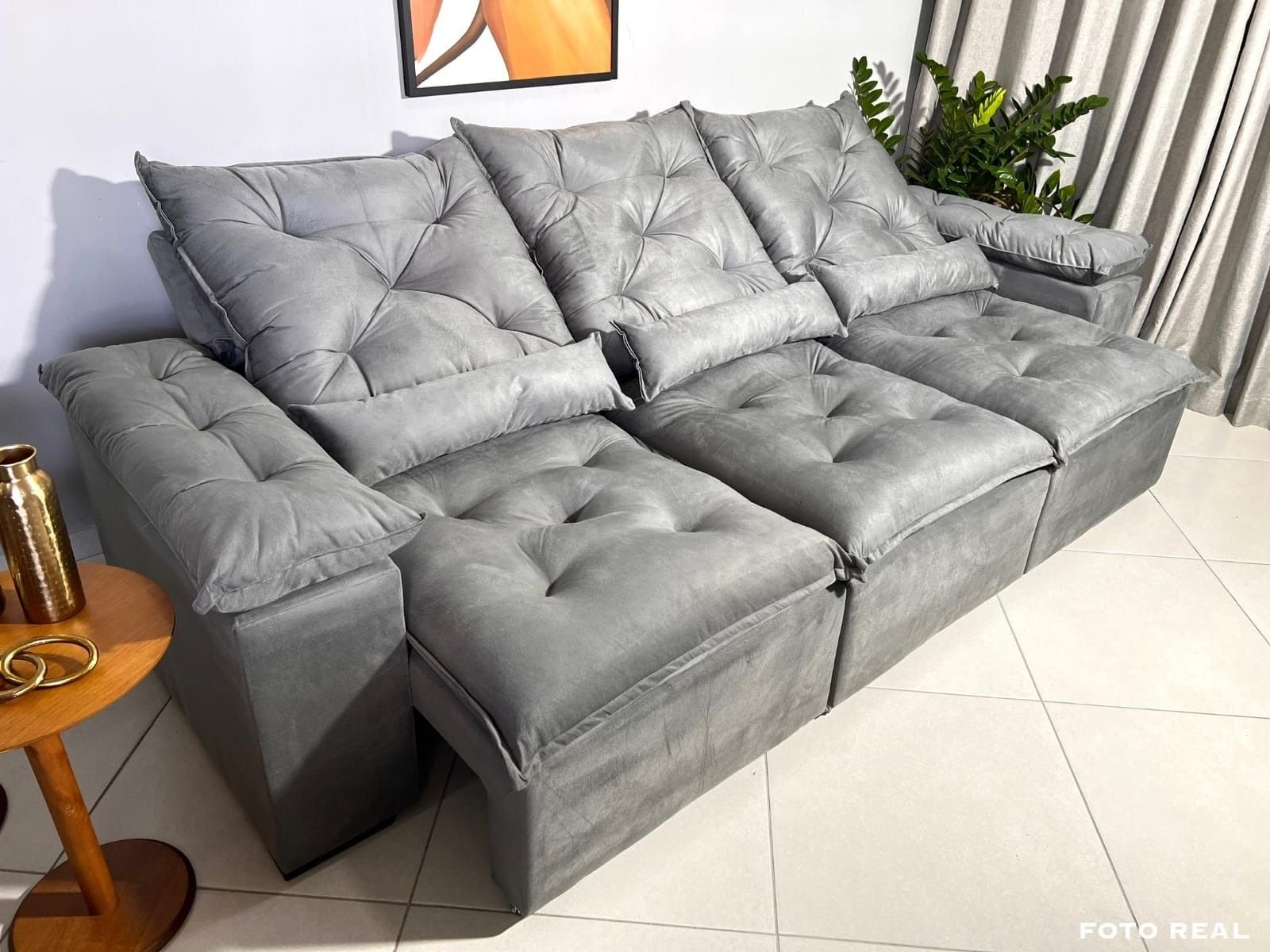 Sofá Retrátil e Reclinável 2,70m em Tecido Veludão C/pillow Nos Braços Athenas:cinza/270cm