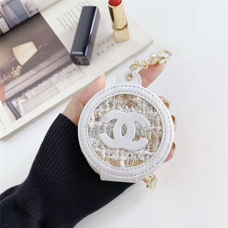 シャネル 風 air pods イヤホンカバー 可愛い chanel ワイヤレスイヤホンケース 手作り ミラー付き エアポッツケース ブランド カラビナ 汎用 イヤホン収納 レディース シャネル プレゼント おすすめ