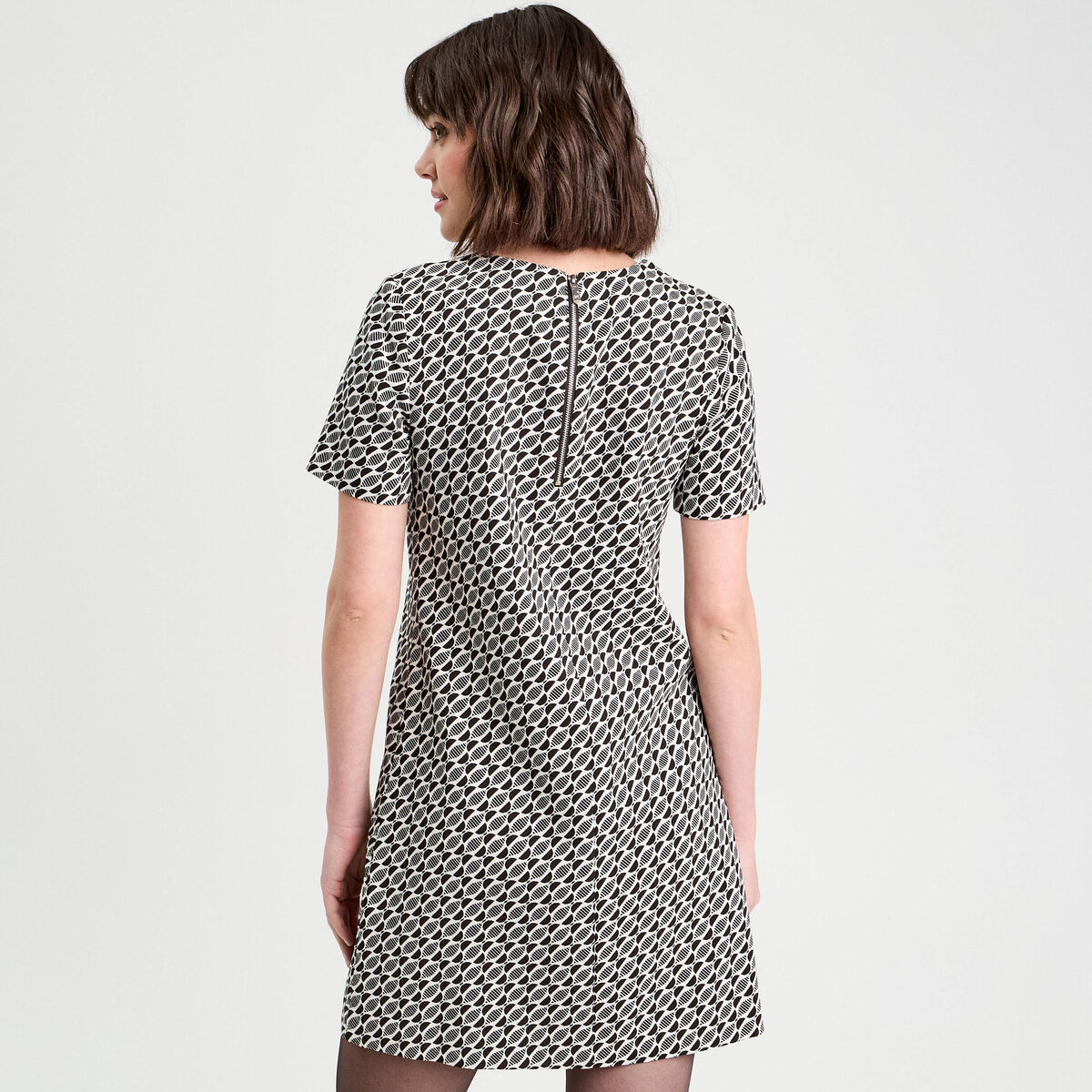 Robe droite manches courtes noir femme