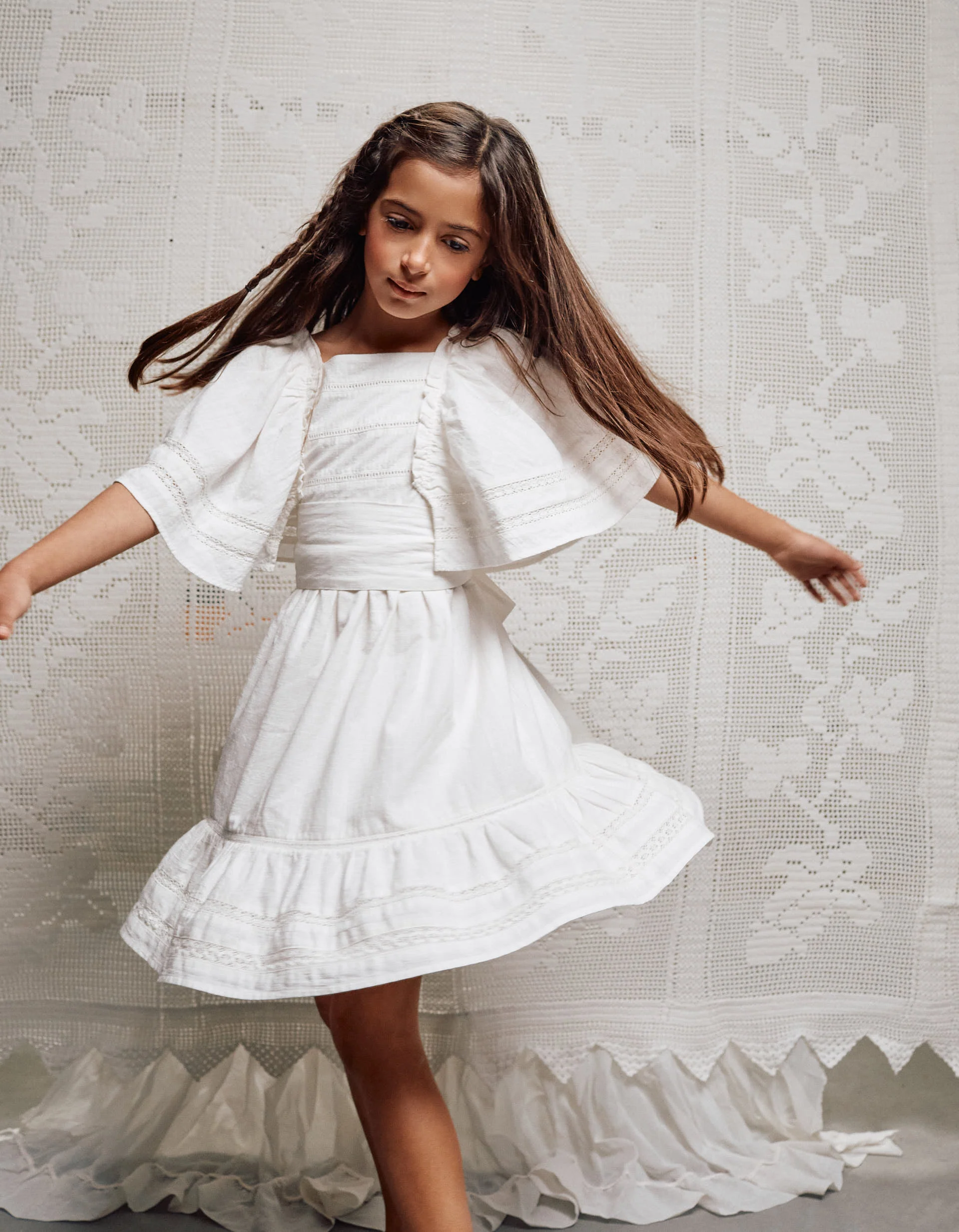 Cotton dress with cape-style sleeves and belt for girls, white