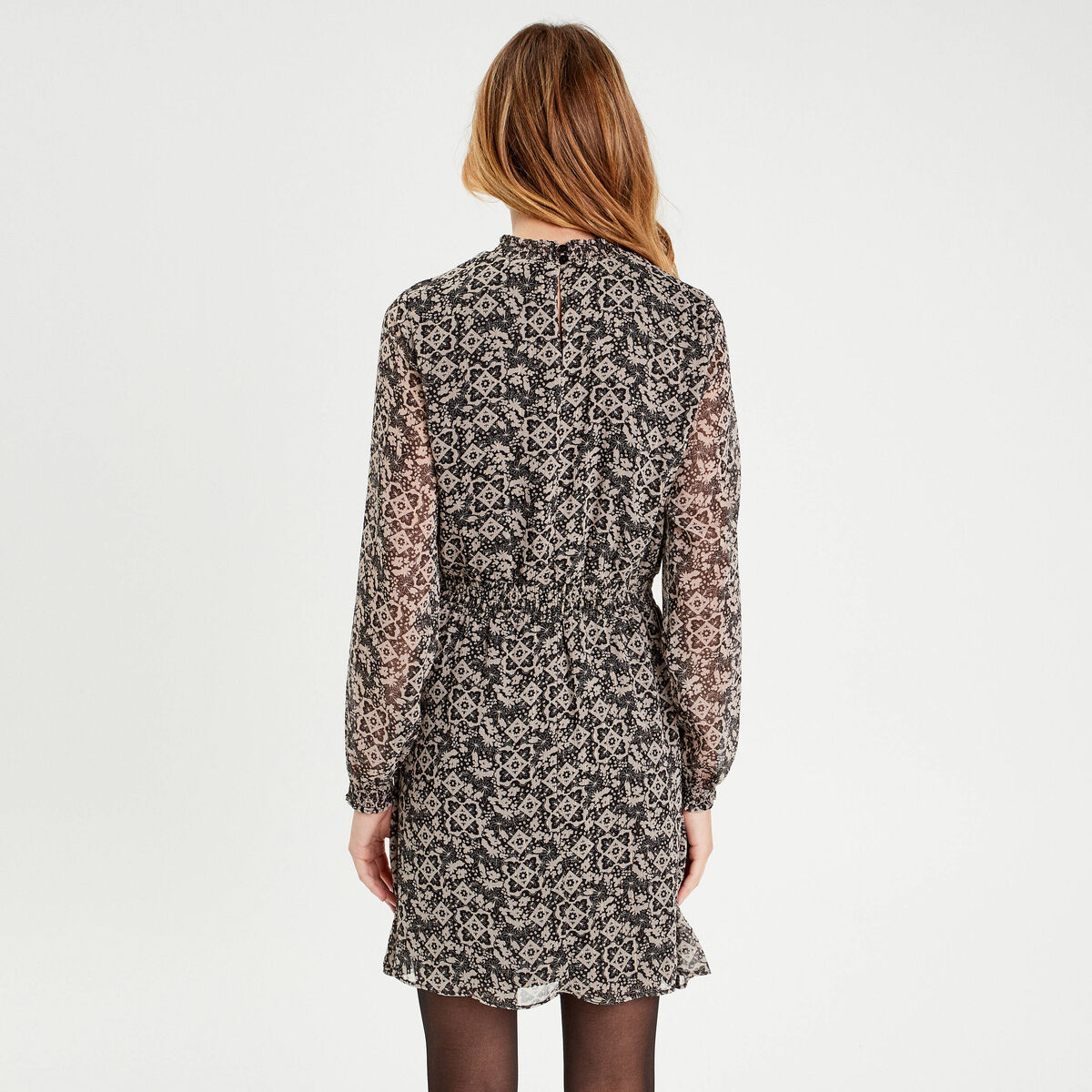 Robe évasée taille smockée noir femme