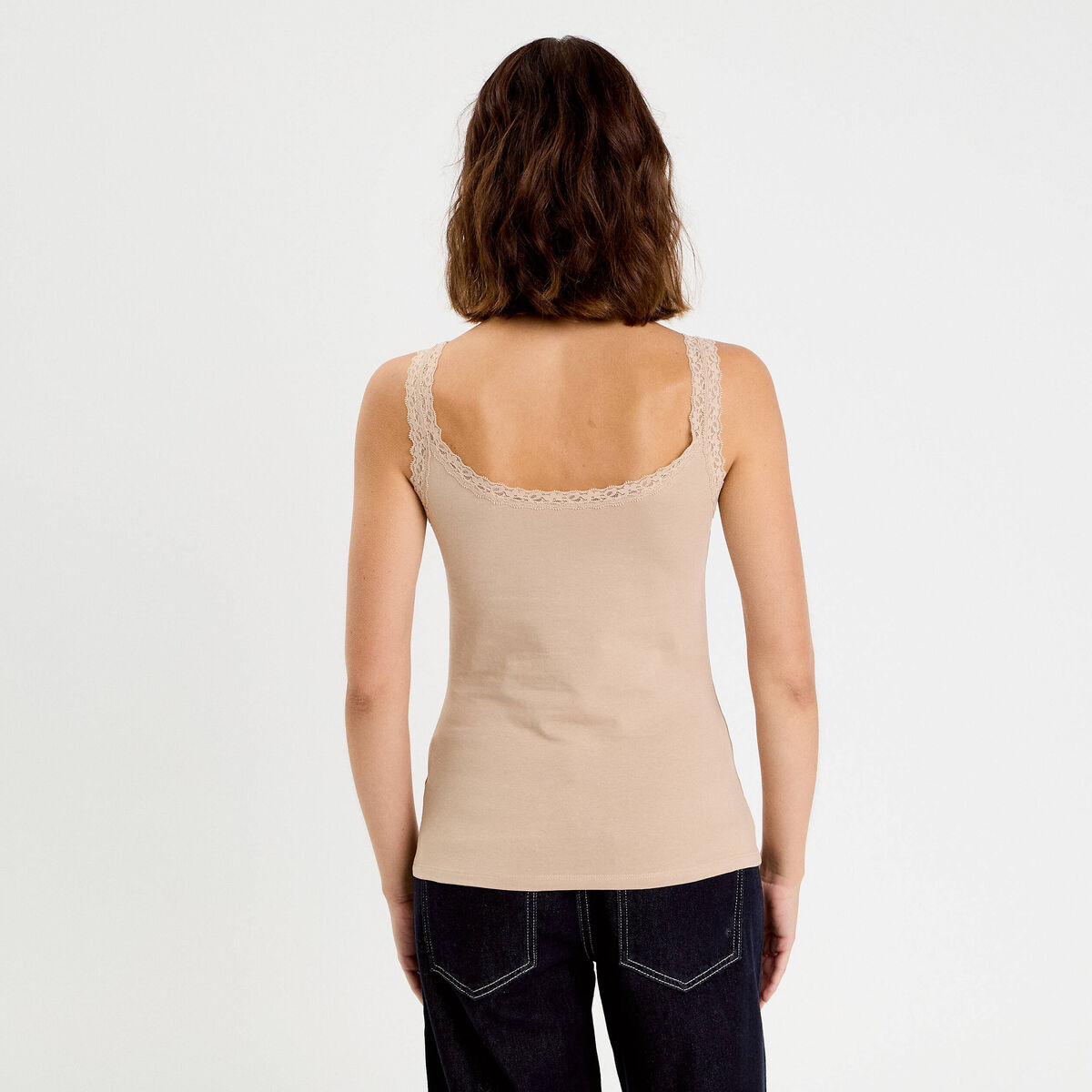 Débardeur détails dentelle sable femme