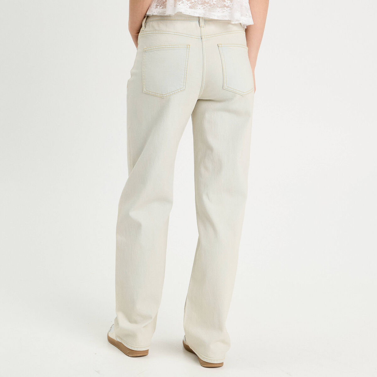 Jeans droit 5 poches denim bleach femme