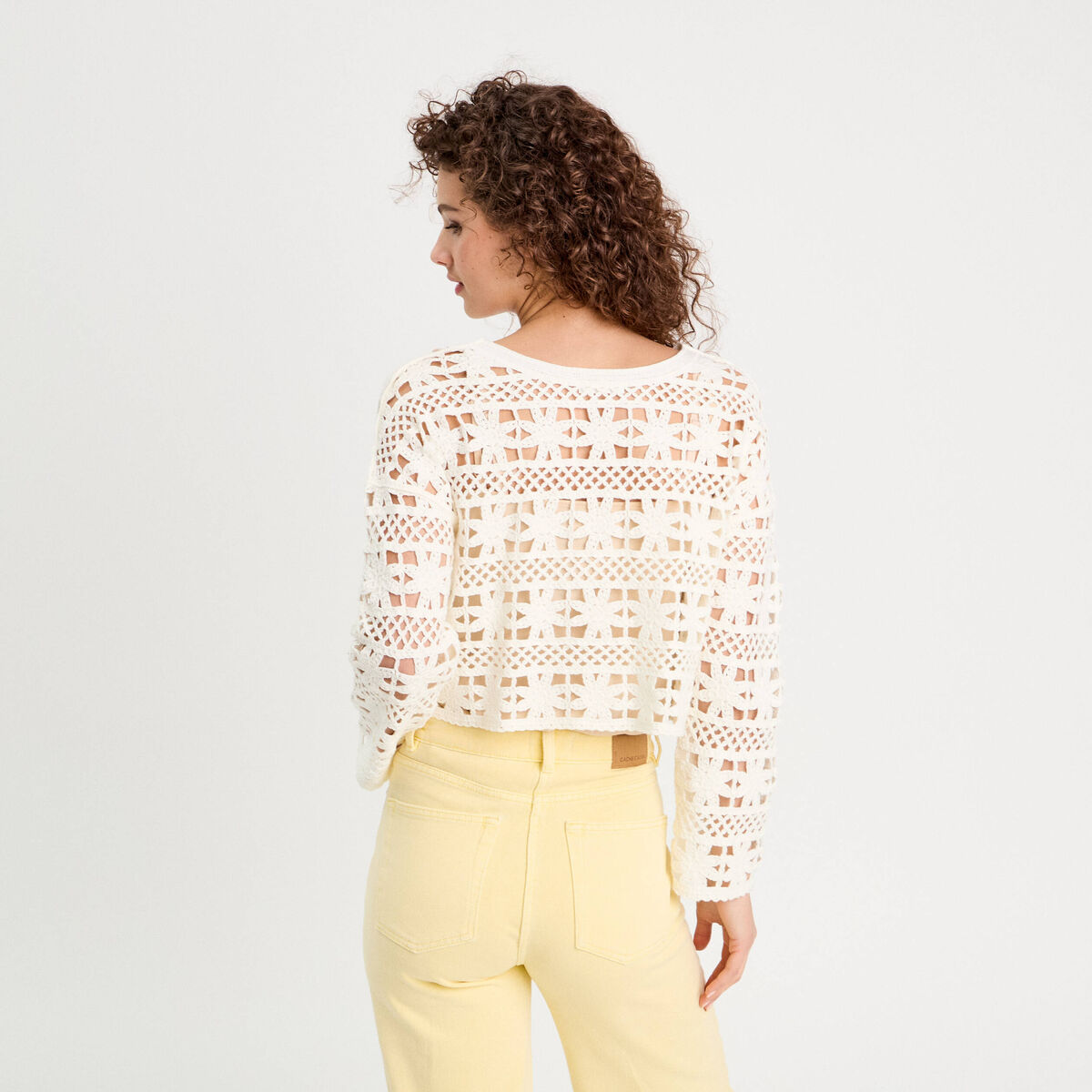 Pull ajouré effet crochet ecru femme
