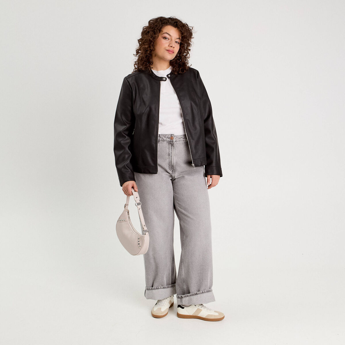 Veste droite zippée noir femme