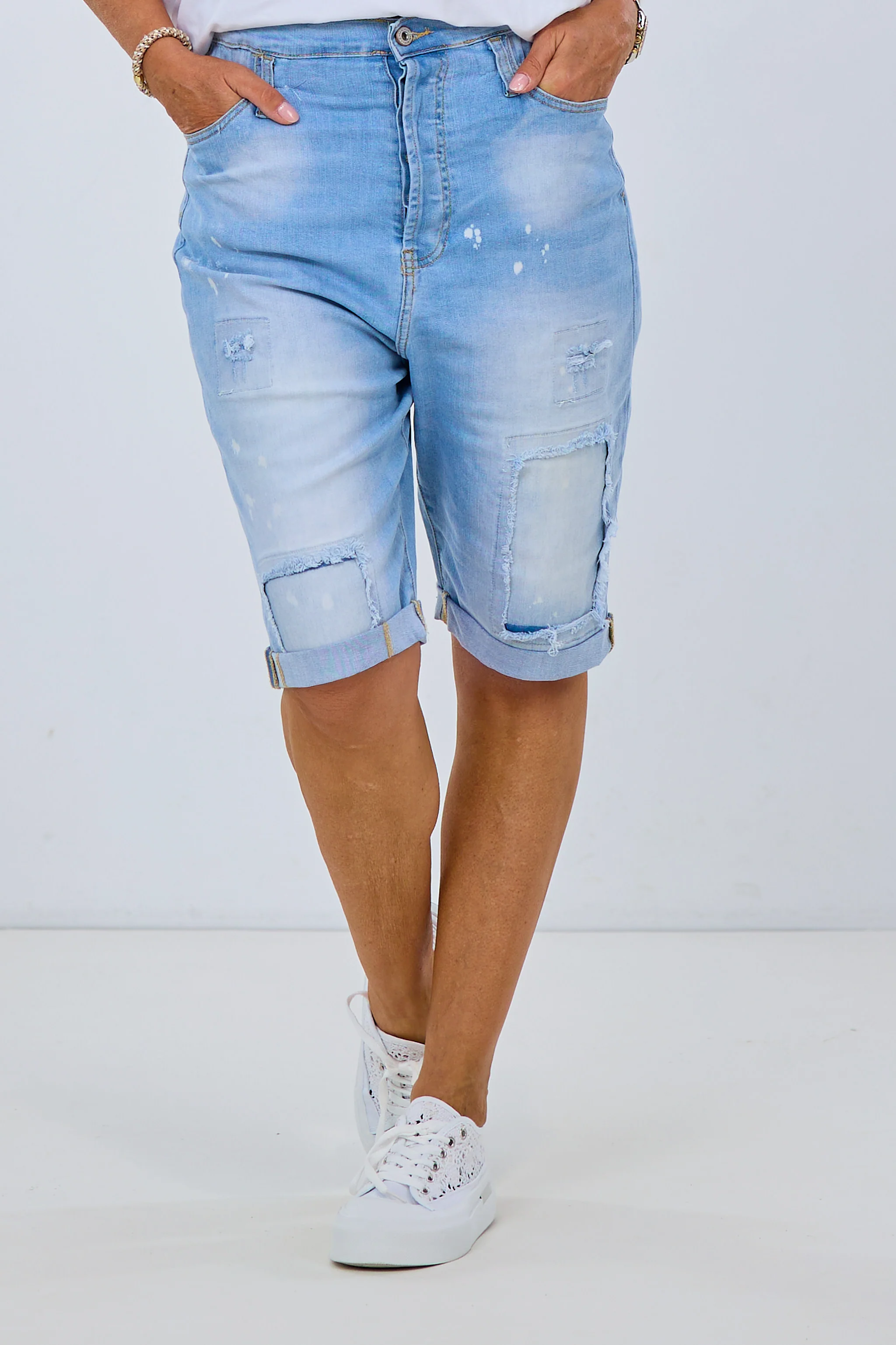Jeans-Shorts im used look, denim