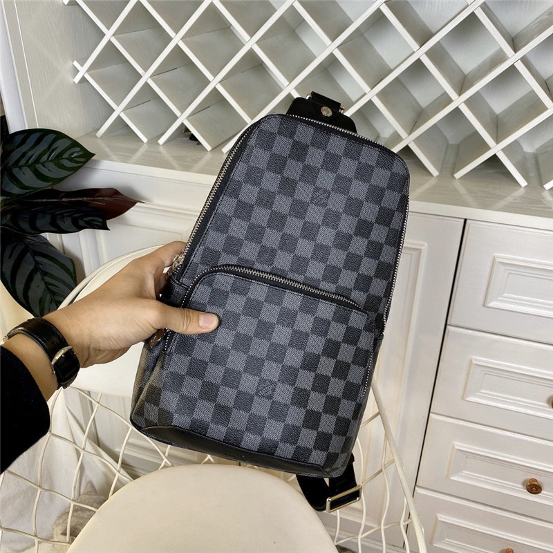 ルイヴィトン ボディバッグ メンズ パロディ風 LOUIS VUITTON ダミエグラフィット アヴェニュースリングバッグ 新作 ウエストポーチ 肩掛け ブランド 人気 カバン ヴィトン 斜め 掛け
