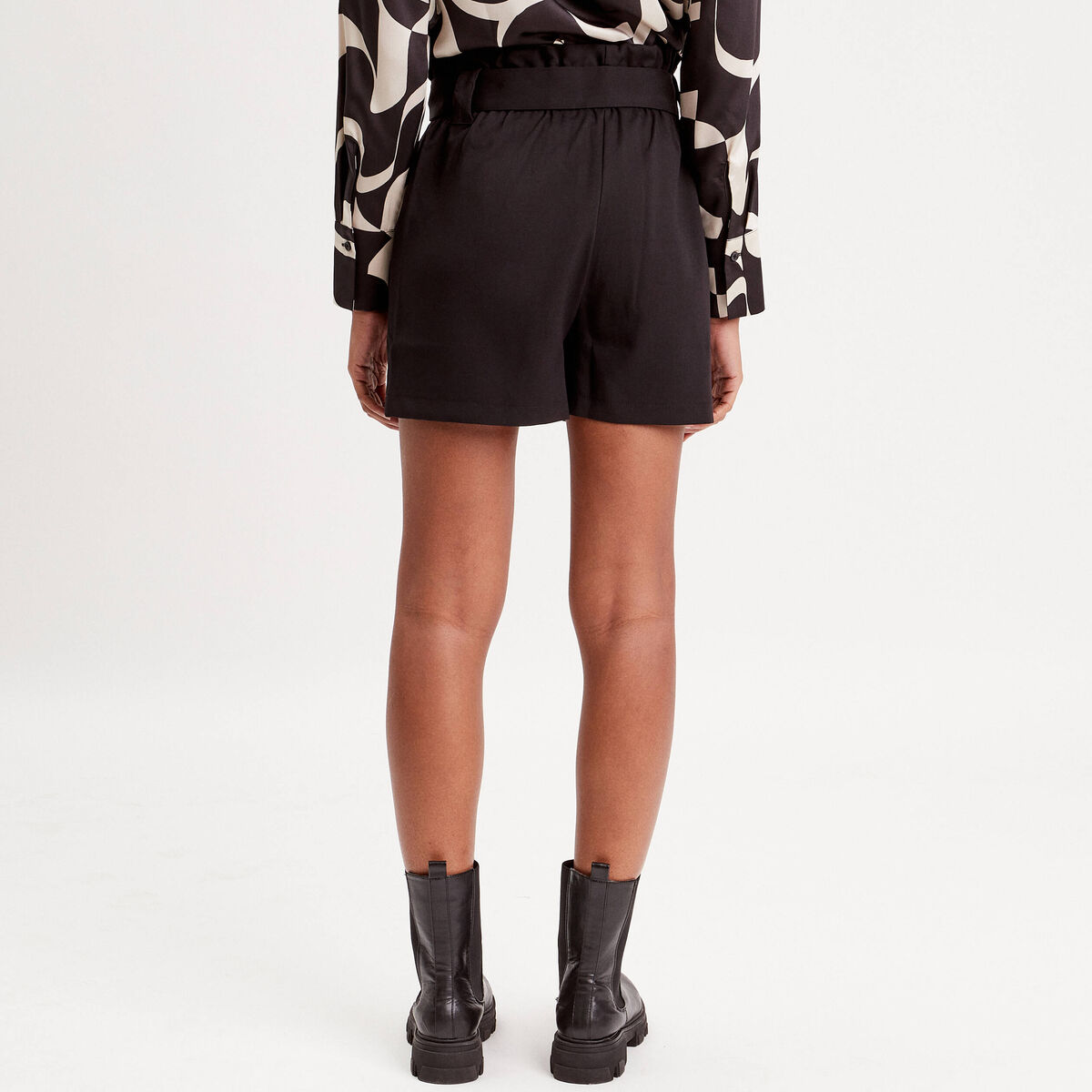 Short paperbag taille haute noir femme