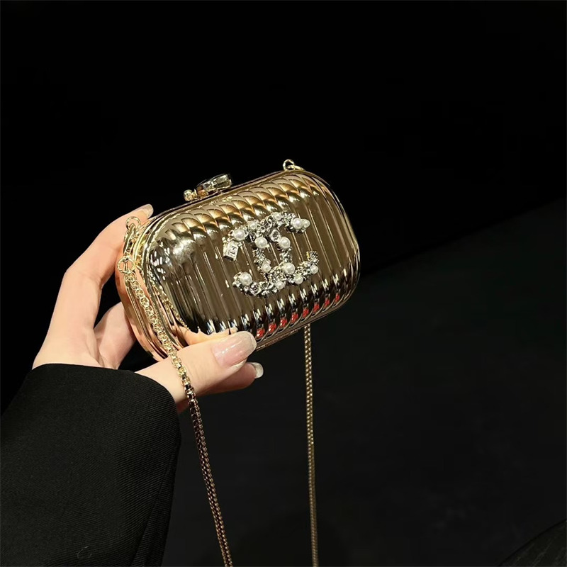 シャネル リップ ケース ショルダー パーティー バッグ ブランド リップ ケース ミラー 付き ショルダー ミニ バッグ レディース chanel 小物