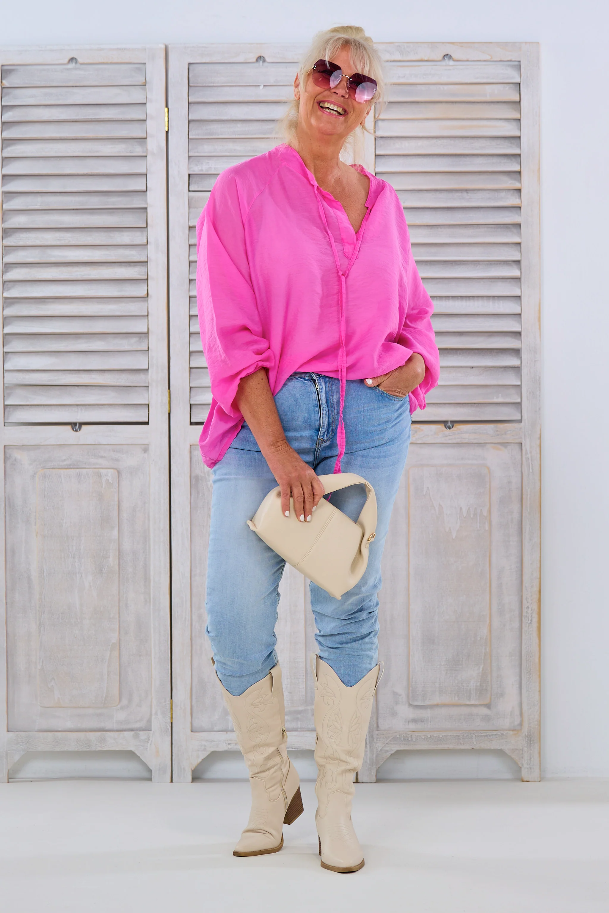 Oversized Bluse mit V-Ausschnitt, pink