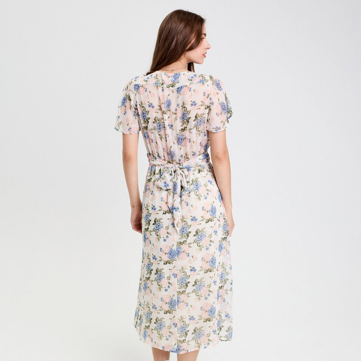 Robe évasée col v manches courtes blanc femme