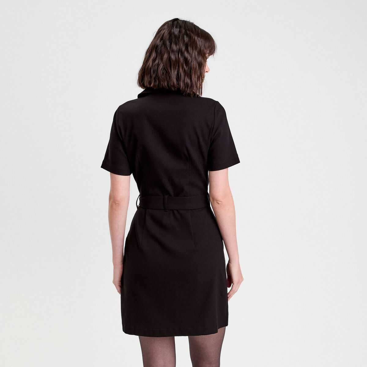 Robe droite zippée ceinturée noir femme