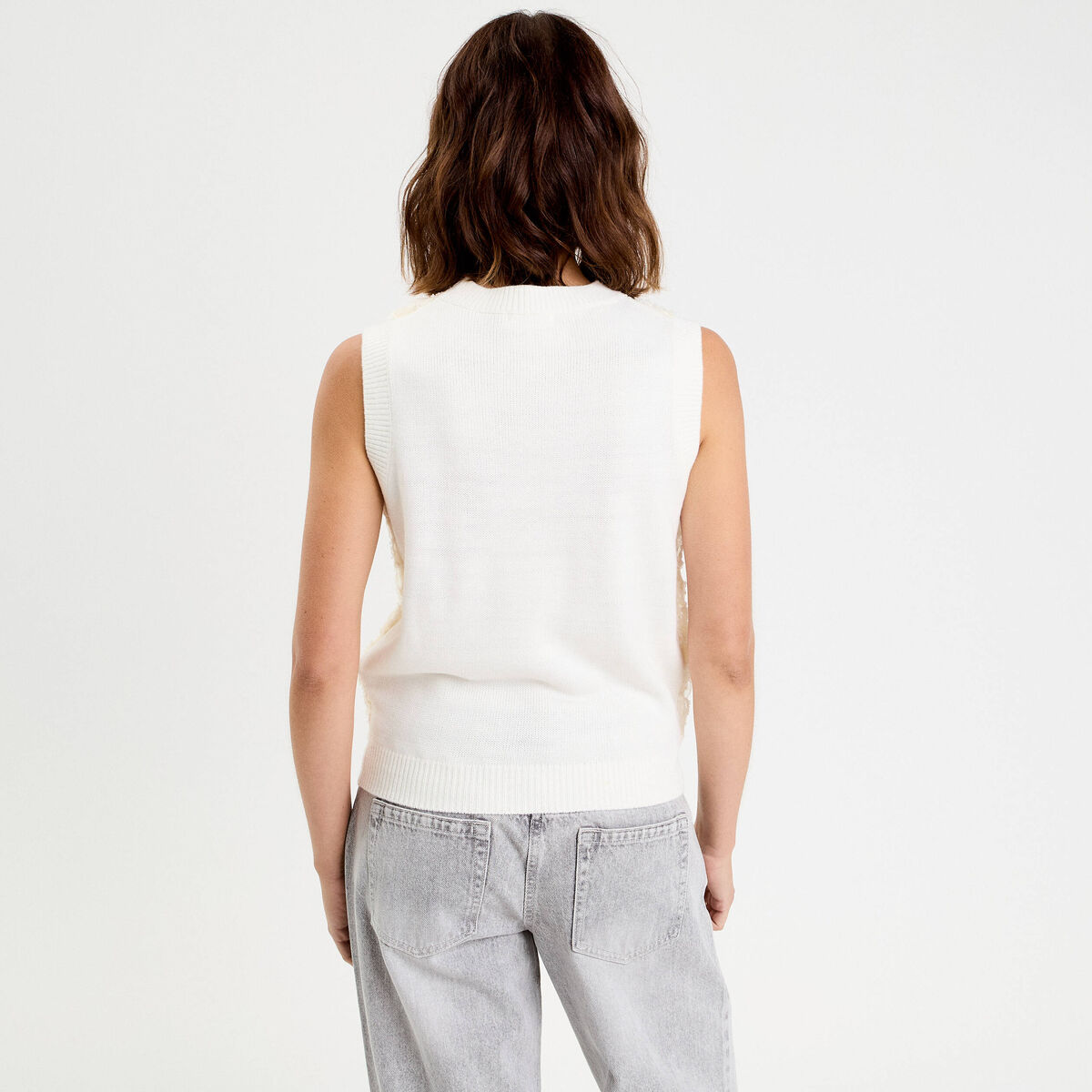 Pull sans manches à motif floral ecru femme