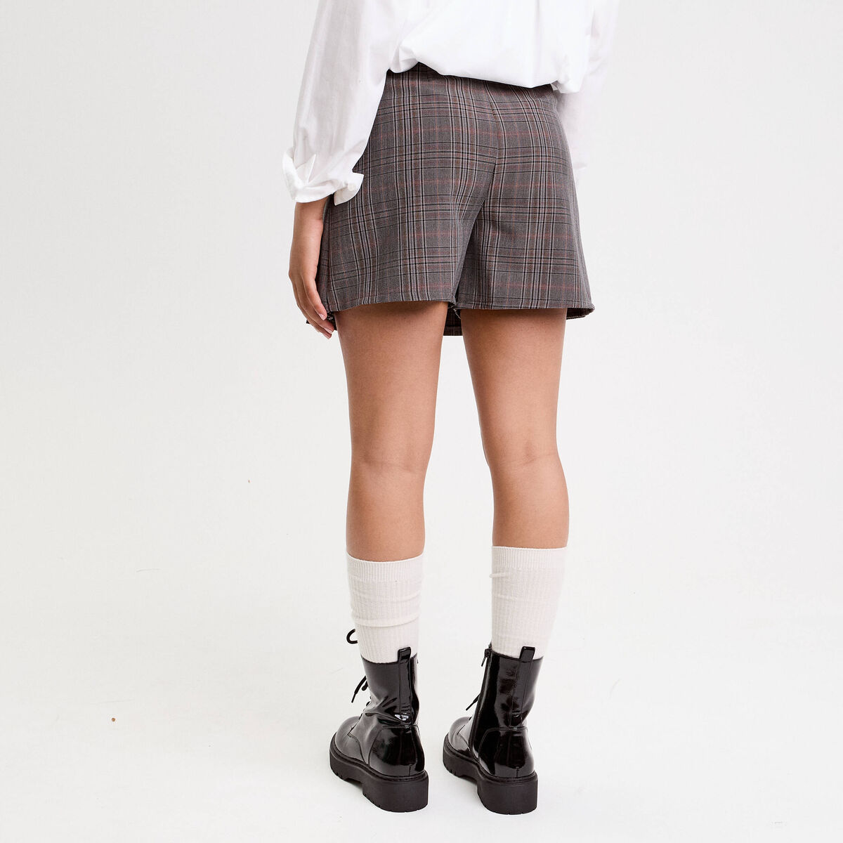 Jupe évasée avec plis gris foncé femme