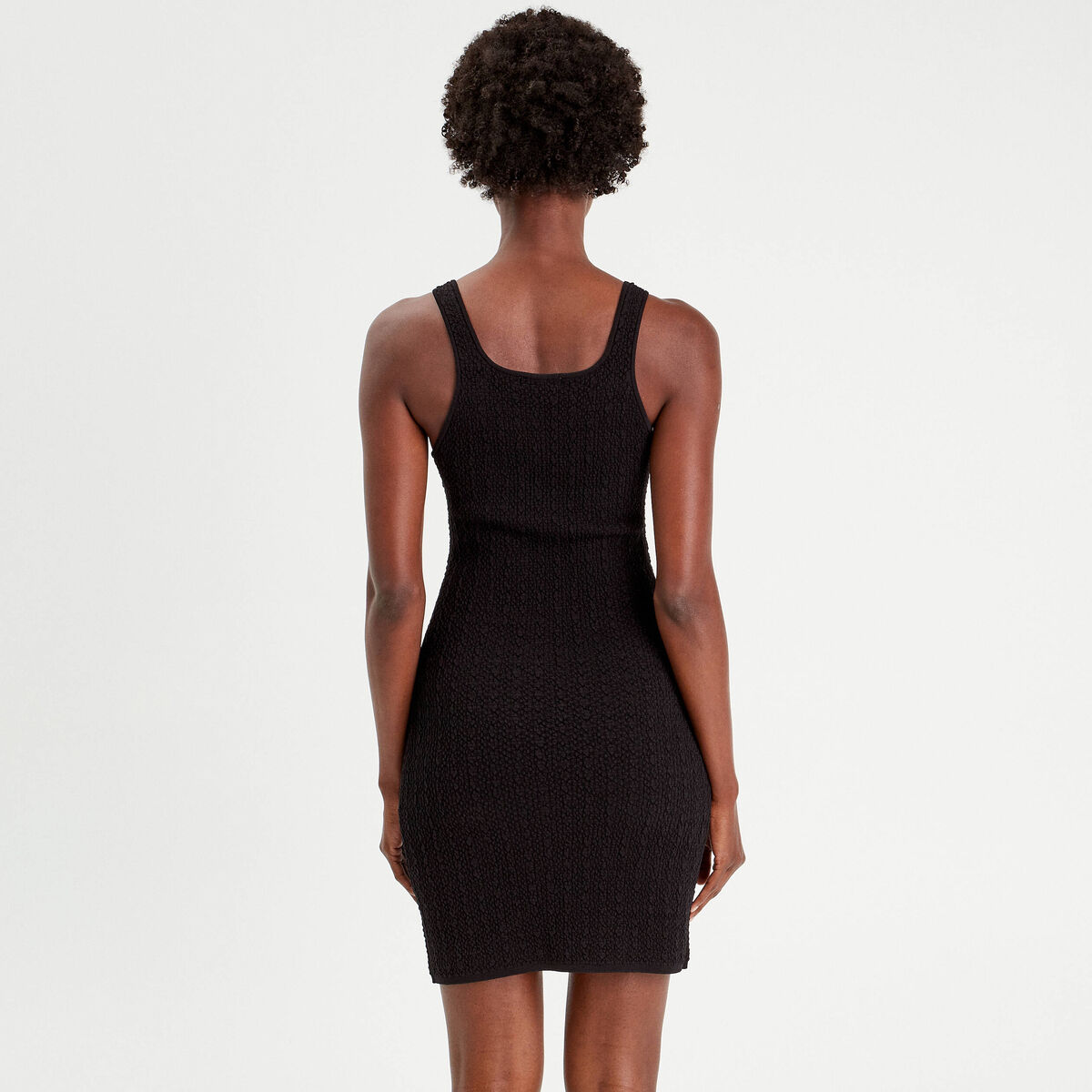 Robe moulante avec anneaux noir femme
