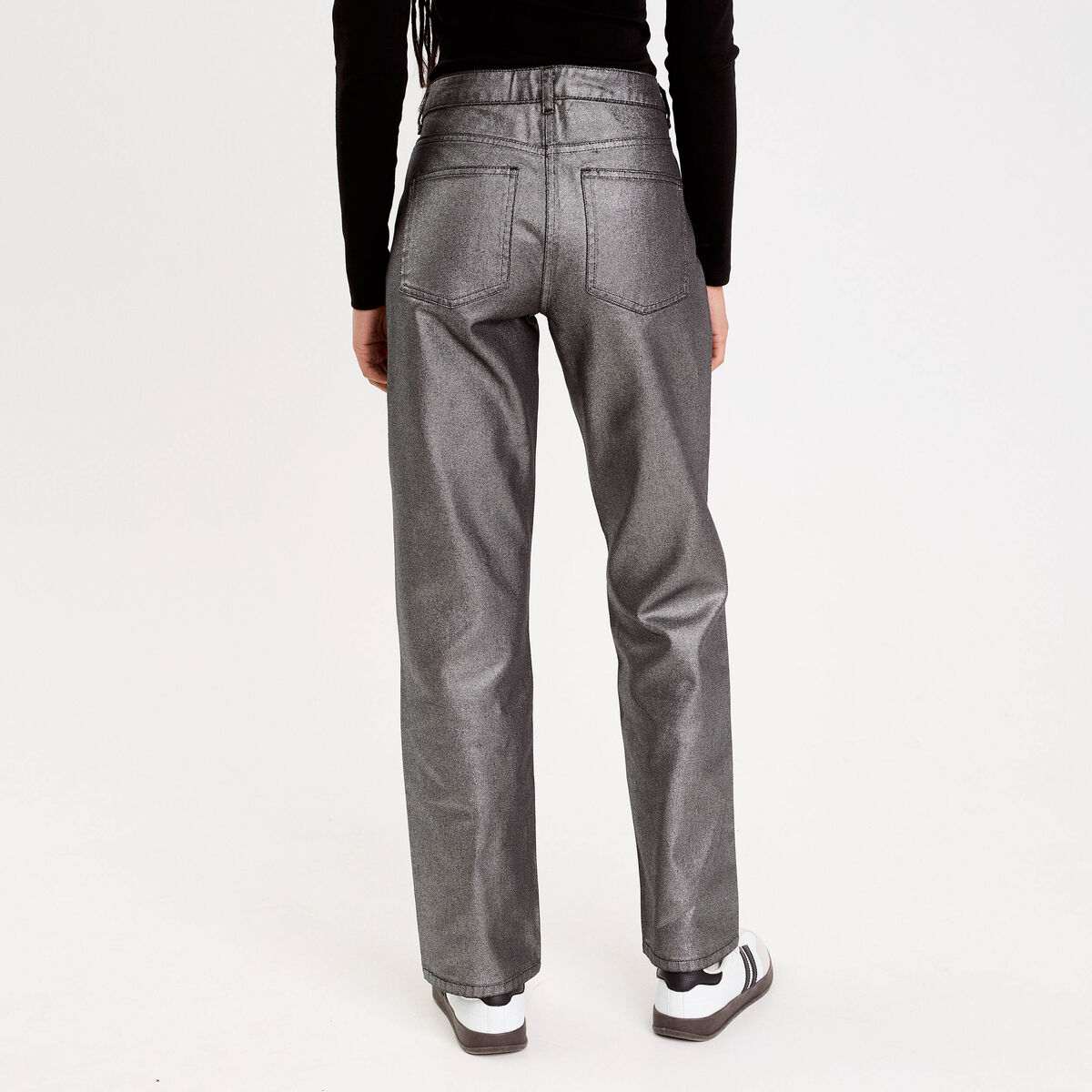 Pantalon droit en coton enduit gris argent femme