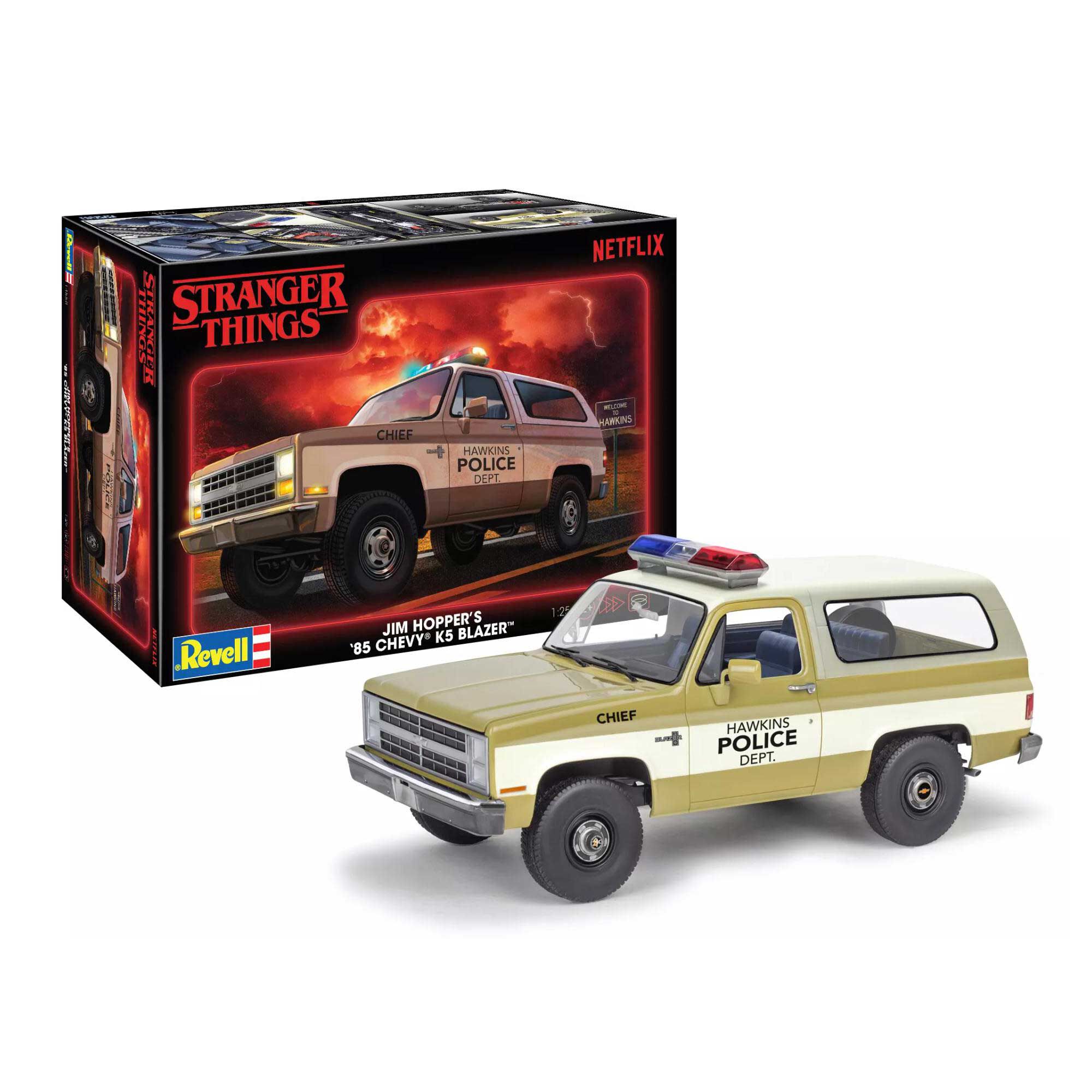 CARRERA REVELL OF AMERICAS INC 1/25 Jim Hopper's '85 K5 Chevy Blazer - Stranger Things