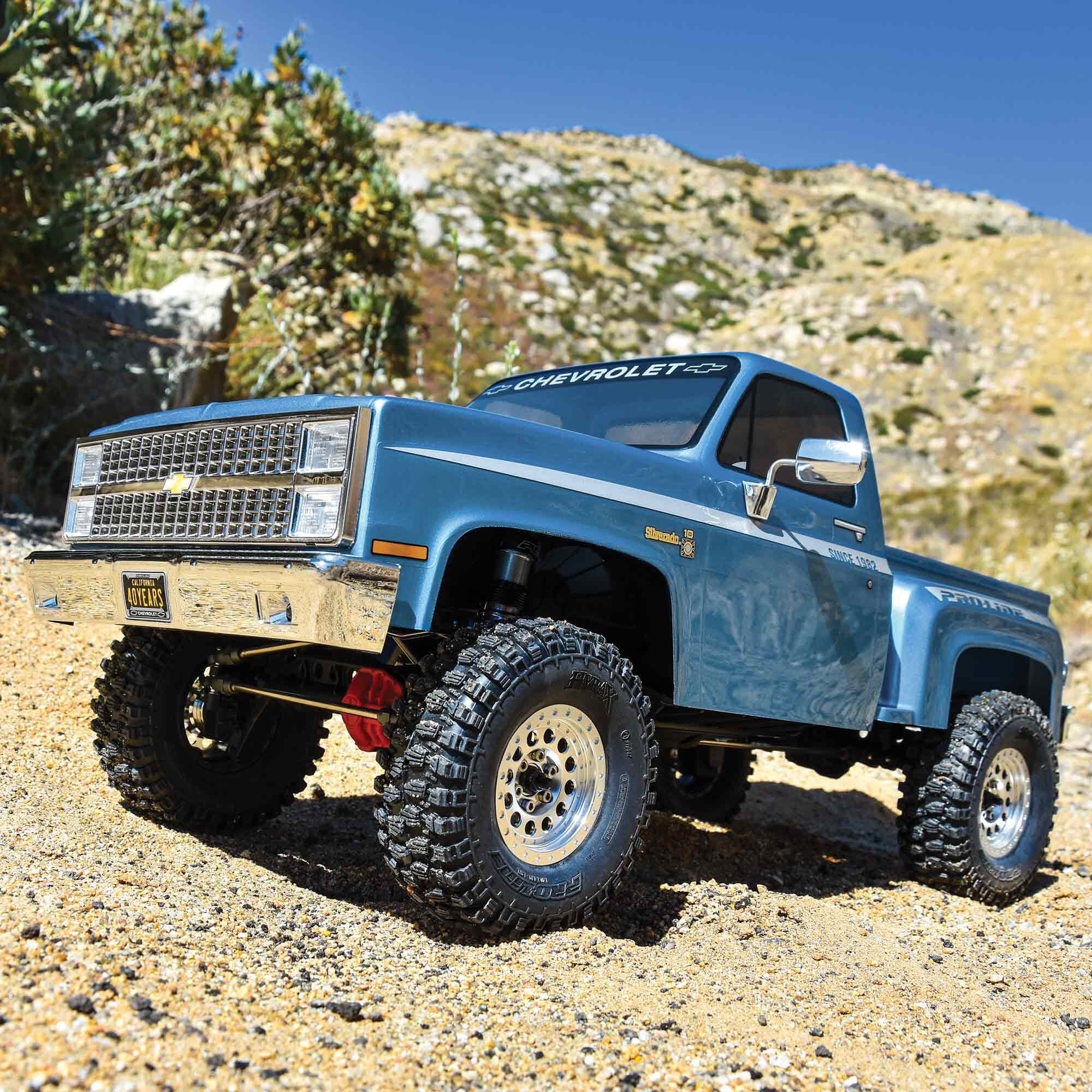 Axial 1/10 SCX10 III Pro-Line 1982 Chevy K10 4X4 Rock Crawler Brushed RTR