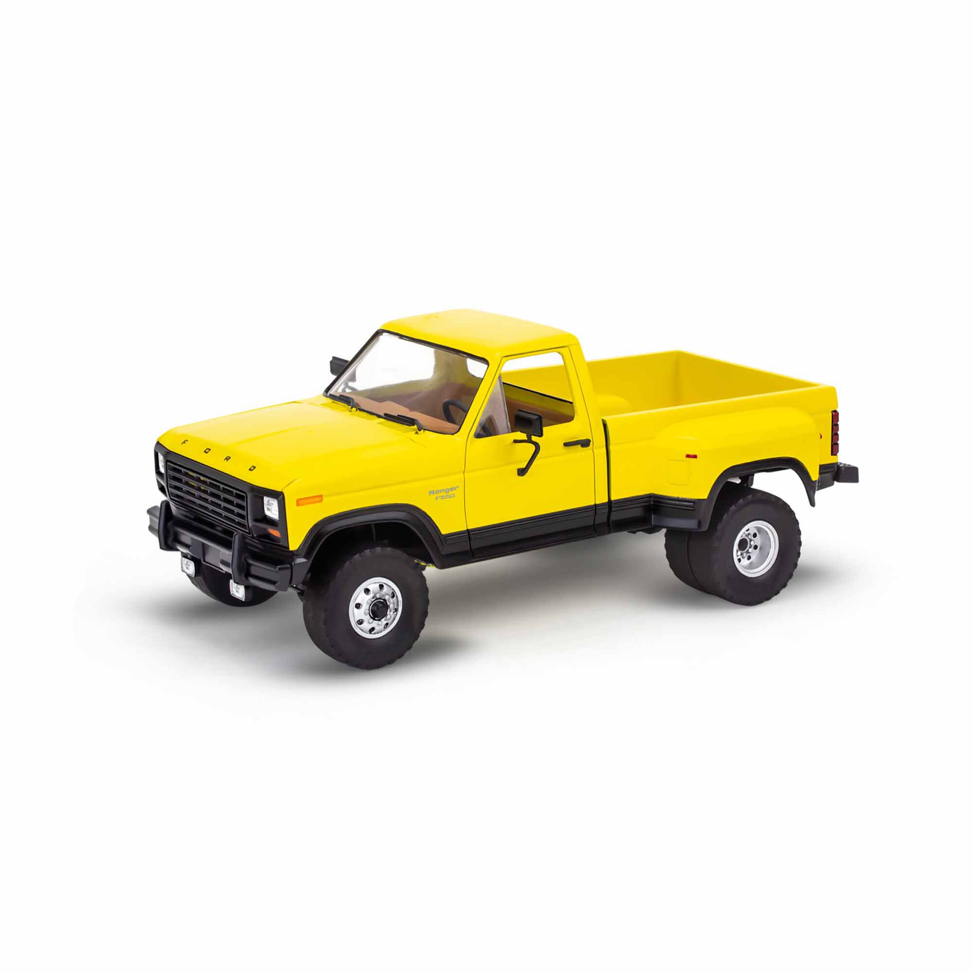 CARRERA REVELL OF AMERICAS INC 1/25 1980 Ford Dually Wide-Side Pickup Truck Model Kit