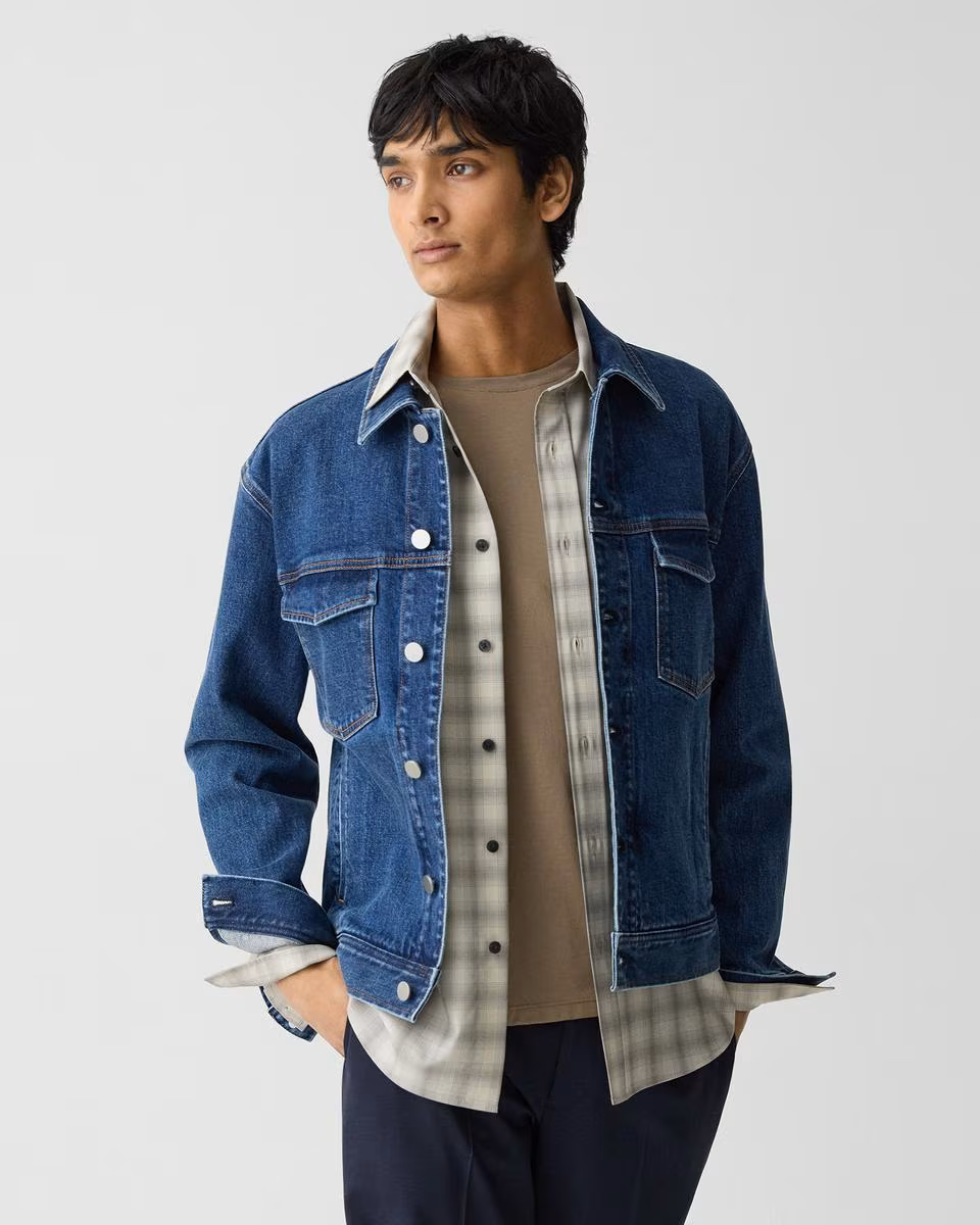 City Trucker Jacket in Stretch Denim
