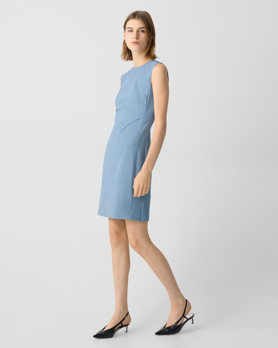 Sleeveless Fitted Dress in Good Wool