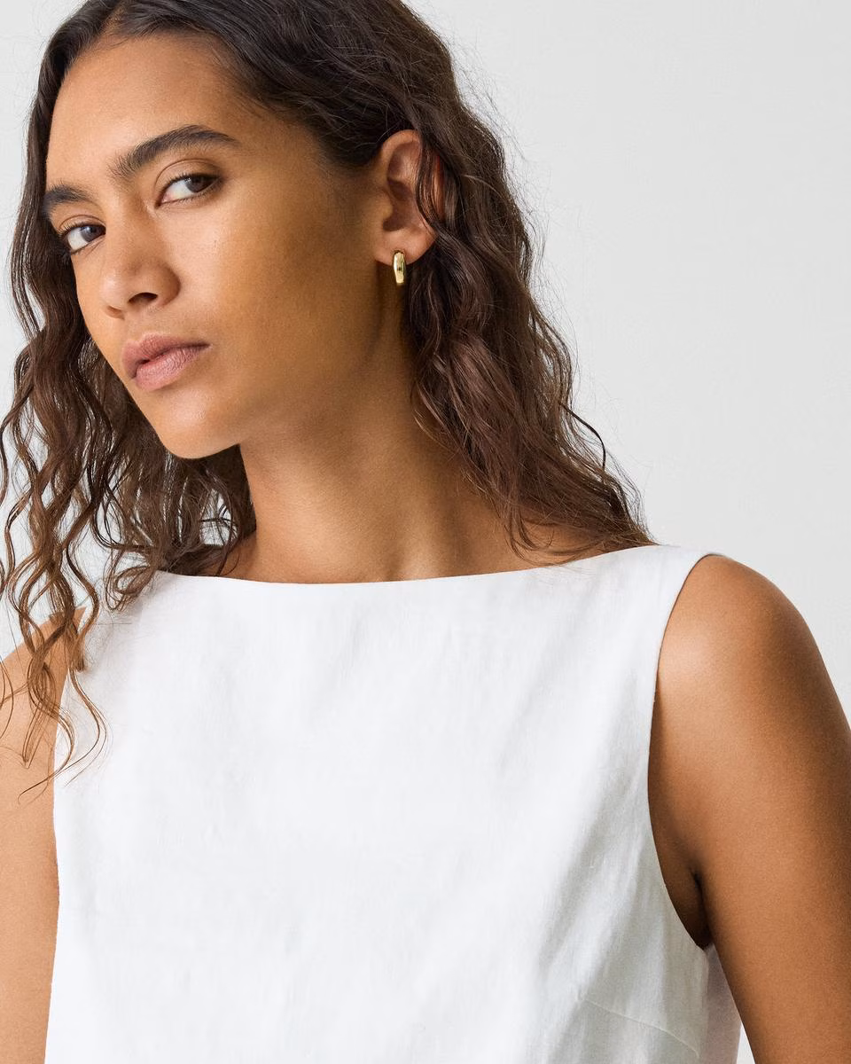 Sleeveless Boatneck Top in Good Linen
