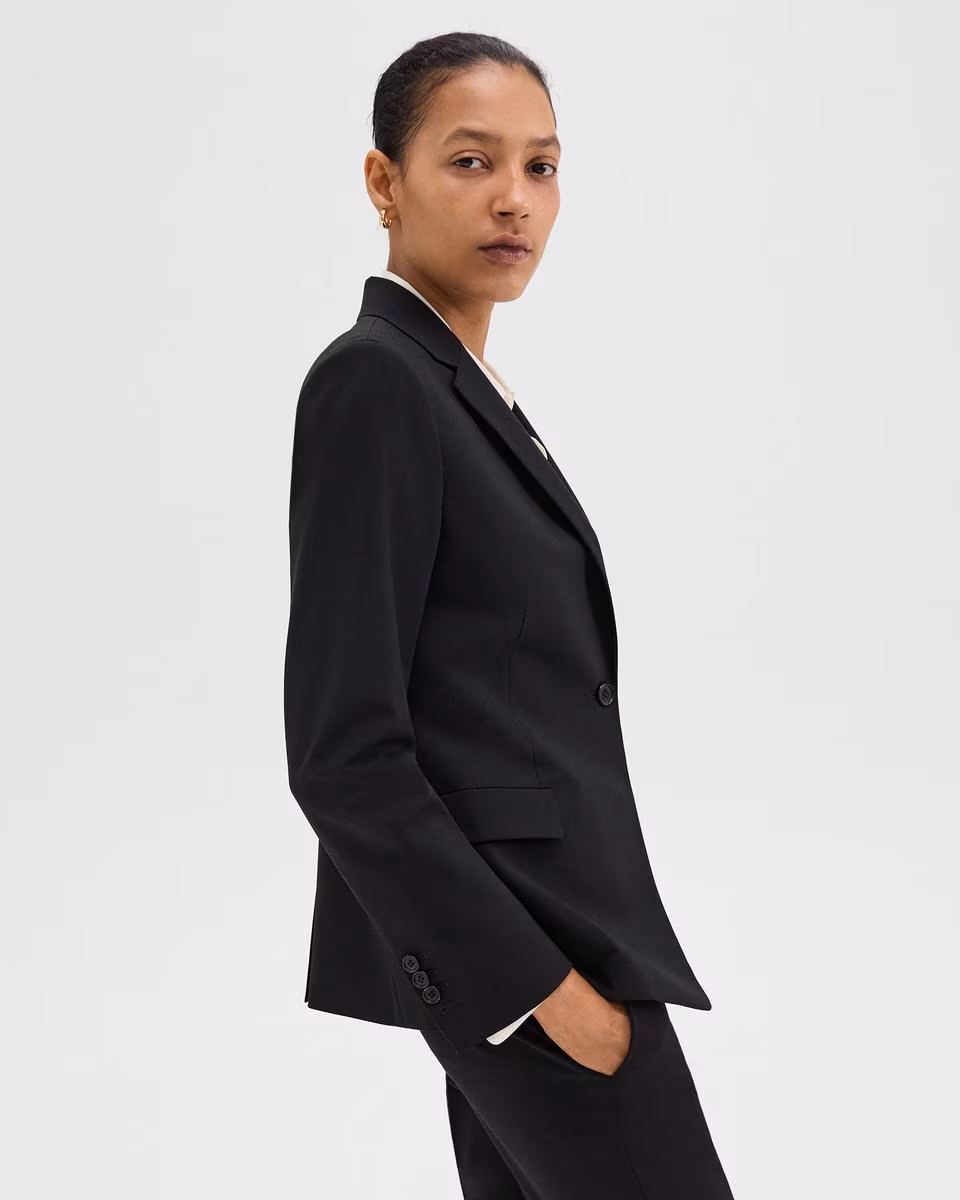 Slim Blazer in Good Wool