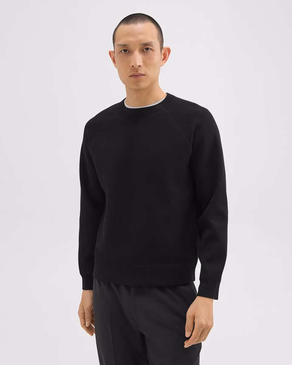 Raglan Sleeve Sweatshirt in Light Bilen
