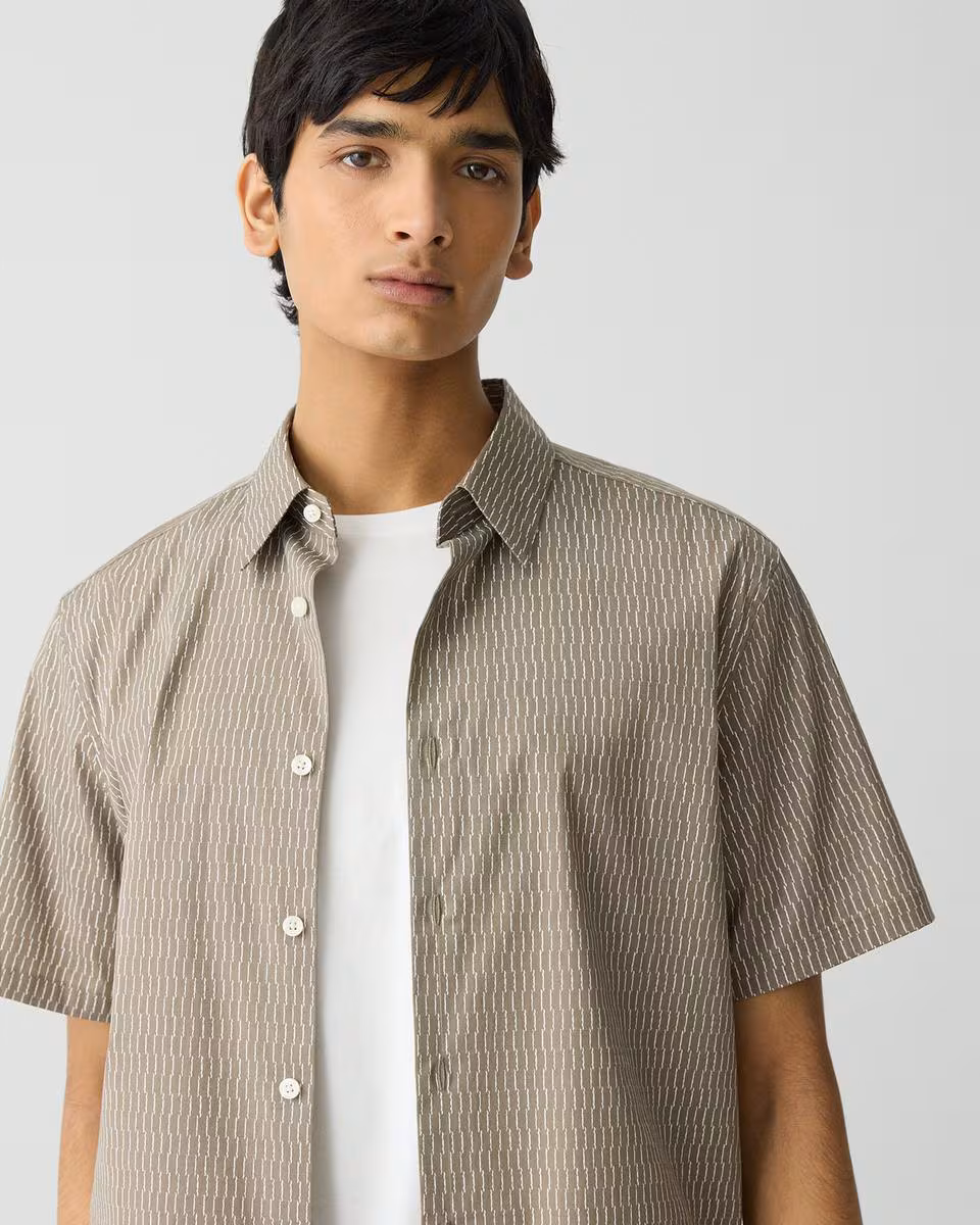 Irving Short-Sleeve Shirt in Stretch Cotton