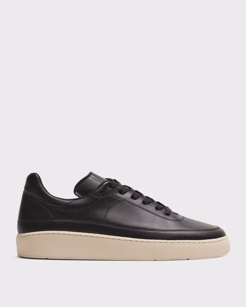 Sneaker in Leather