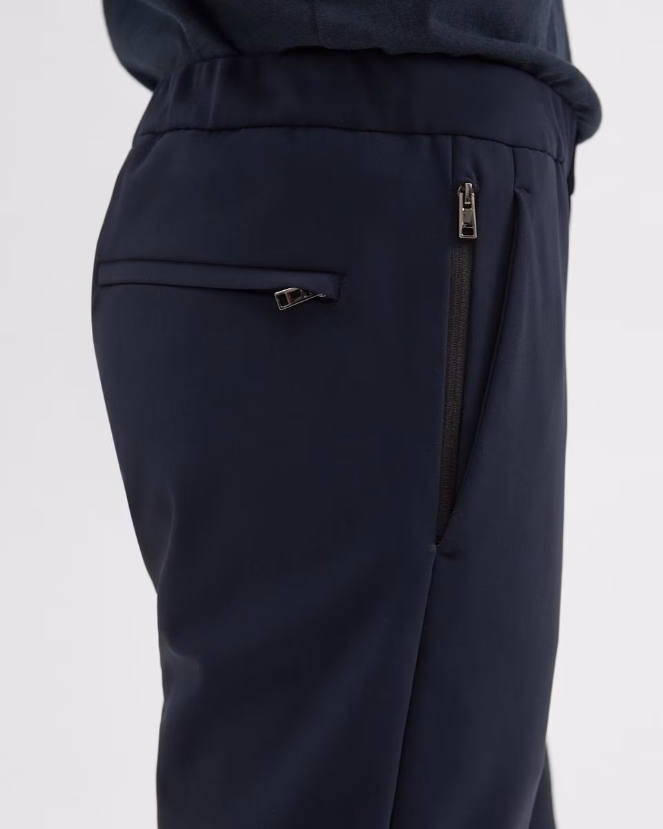 Terrance Jogger in Precision Ponte
