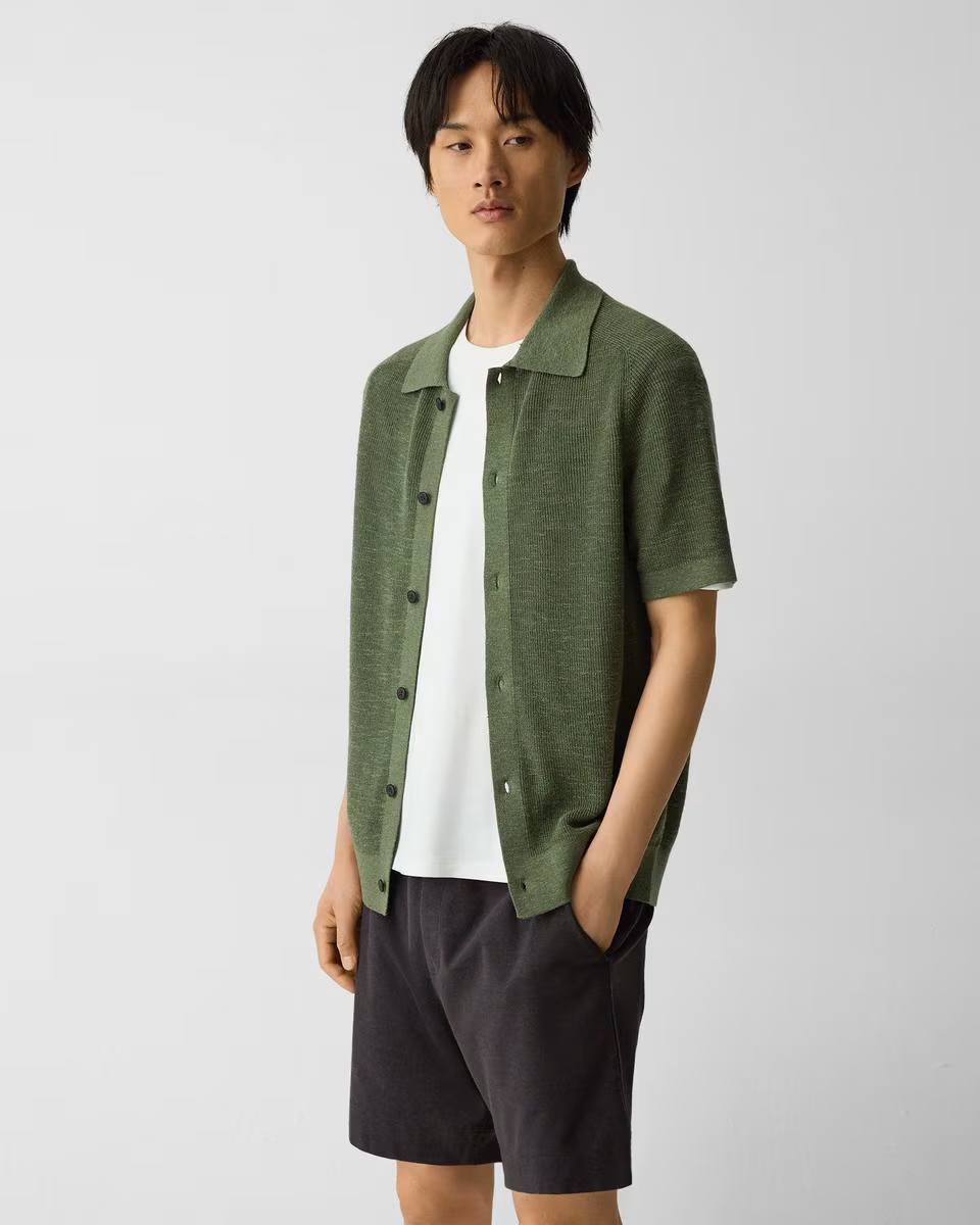 Short-Sleeve Button-Up Shirt in Pacific Linen