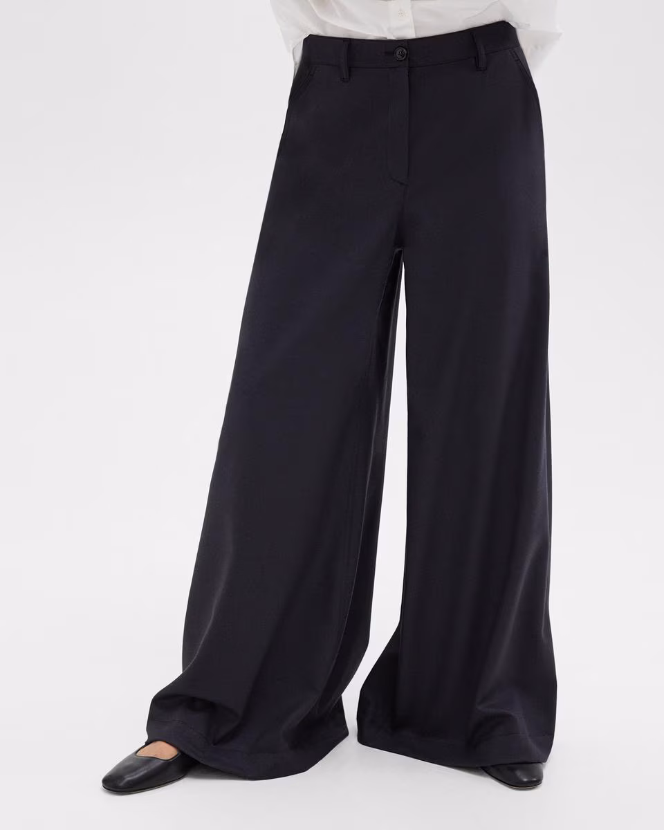 Ultra Wide-Leg Pant in Stretch Flannel
