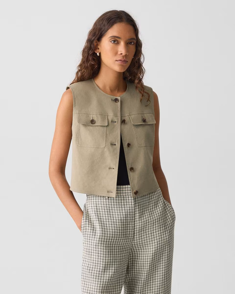Trucker Vest in Good Linen