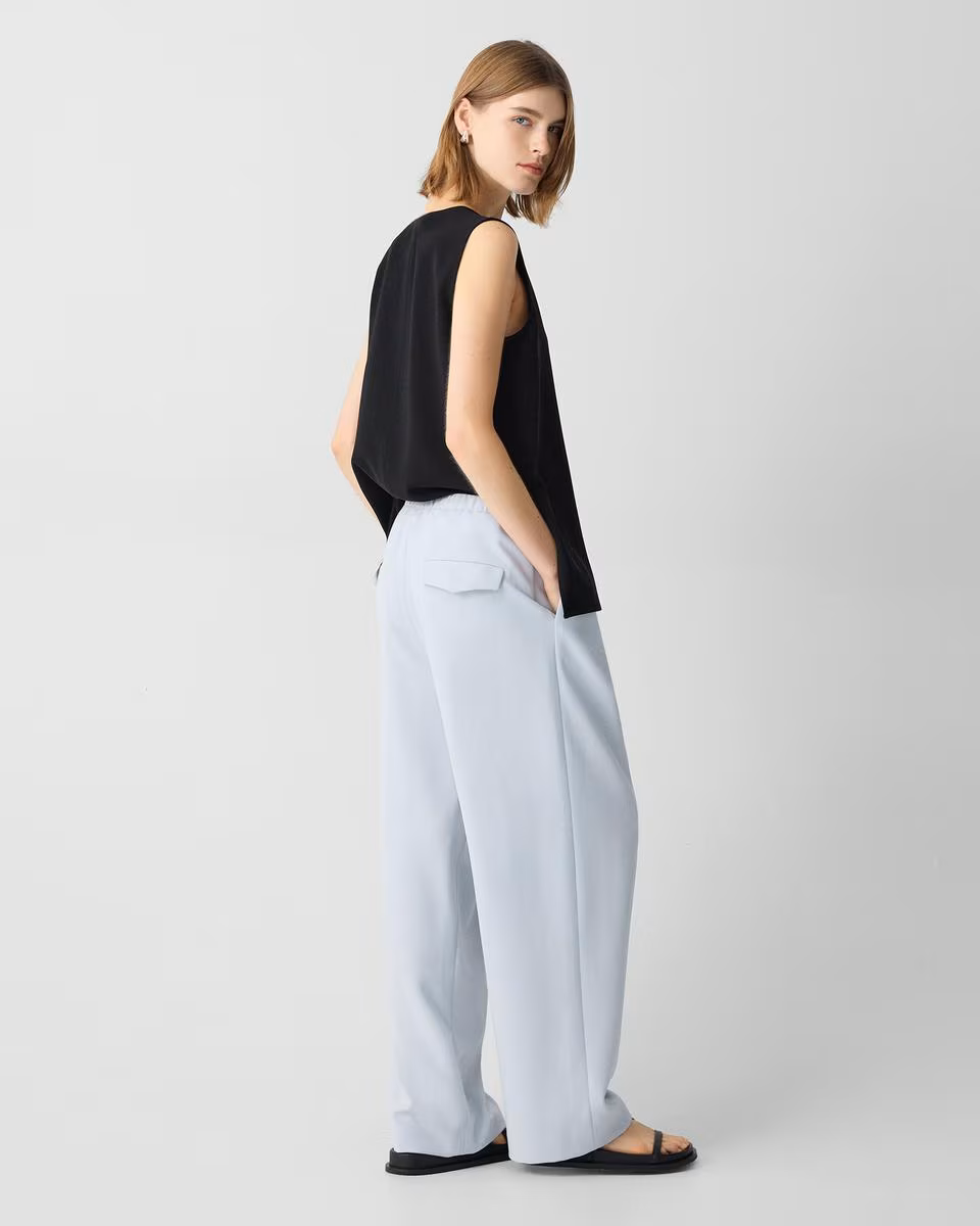 30'' Pleated Pull-On Pant in Admiral Crepe