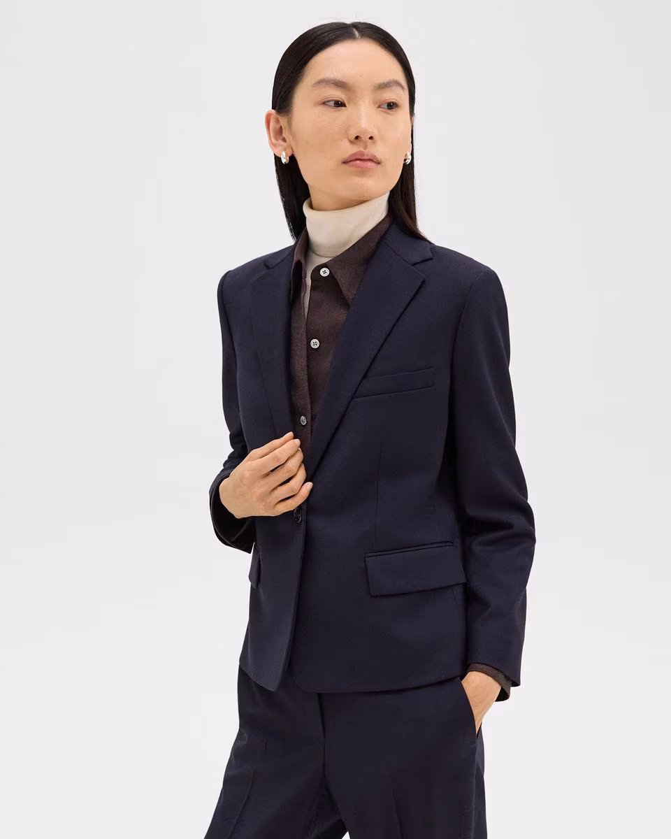 Single-Button Blazer in Sleek Flannel