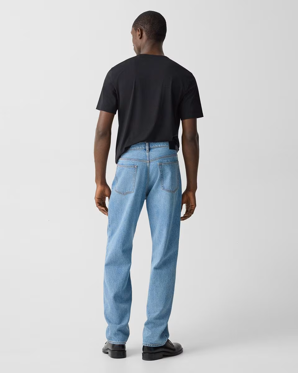 Straight Jean in Denim