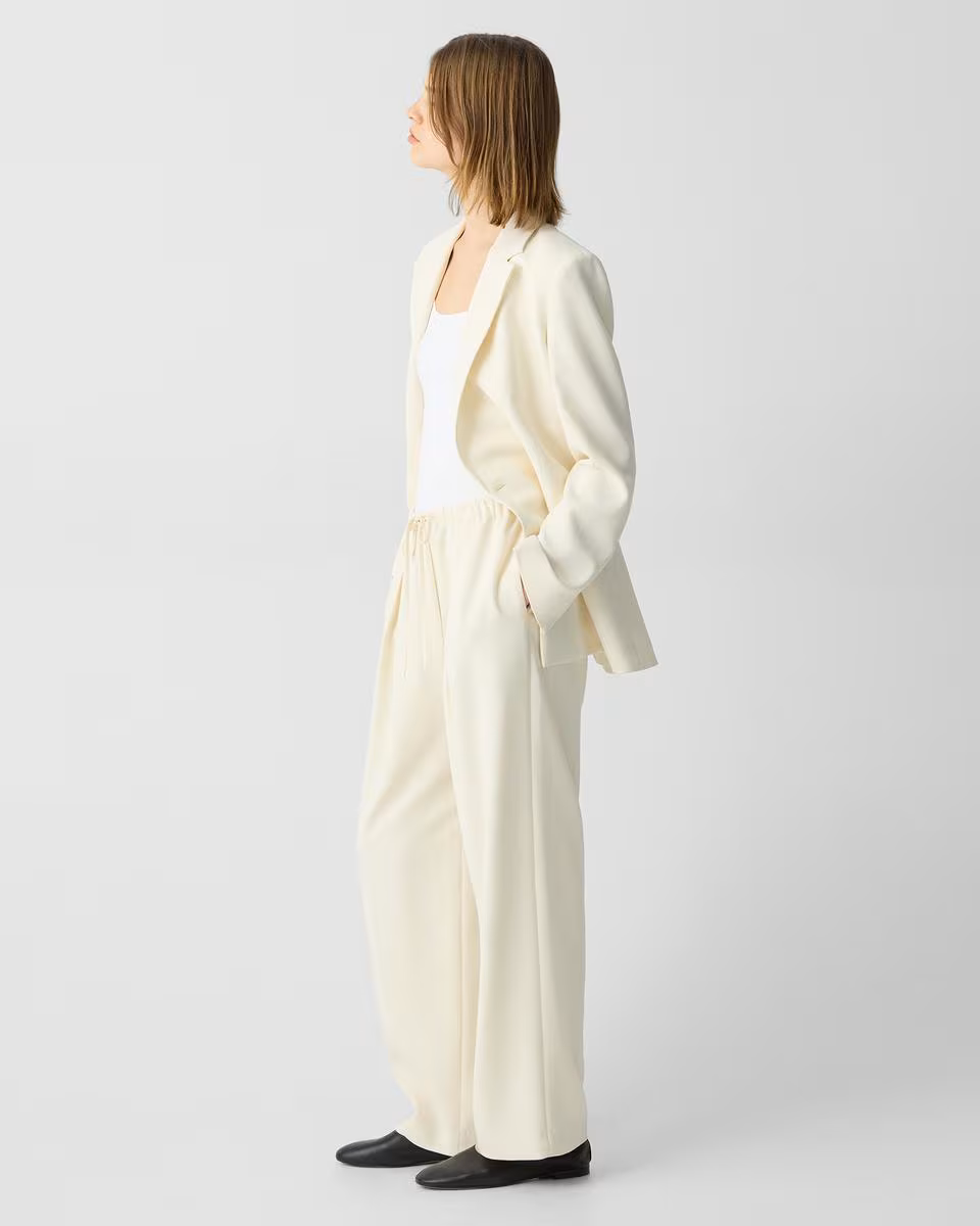 30'' Pleated Pull-On Pant in Admiral Crepe